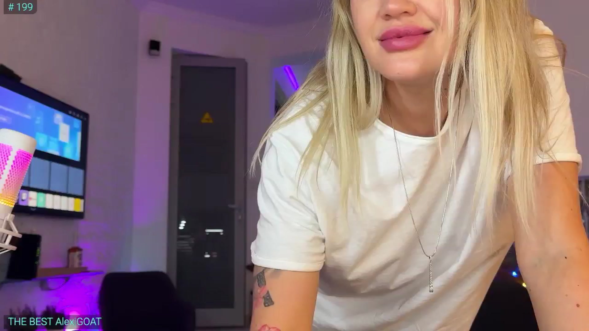 Gallery image thumbnail from AlexiAngel's myfreecams stream on, 01/15/2026, 19:21 image 1 of 20