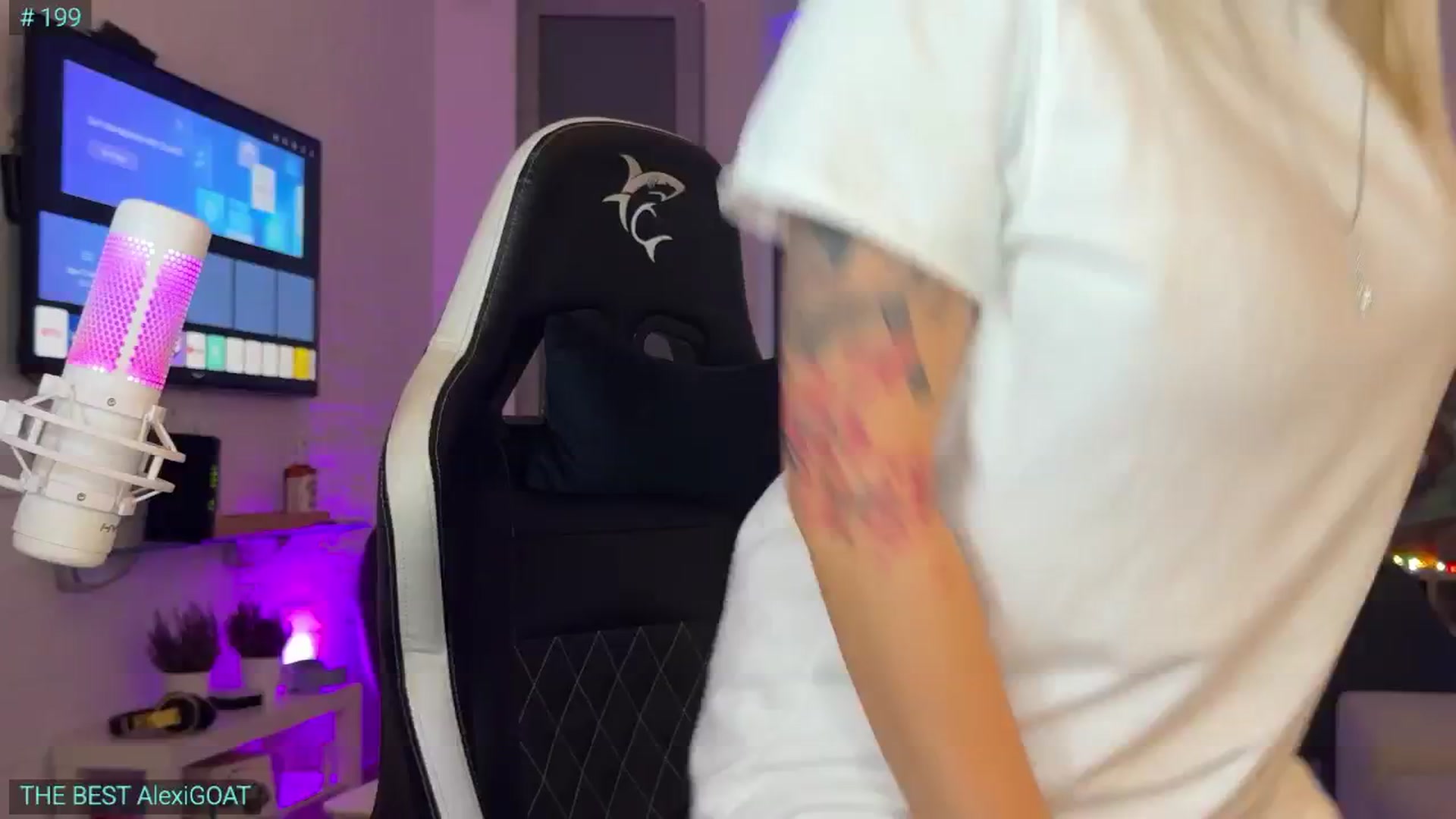 Gallery image thumbnail from AlexiAngel's myfreecams stream on, 01/15/2026, 19:21 image 5 of 20
