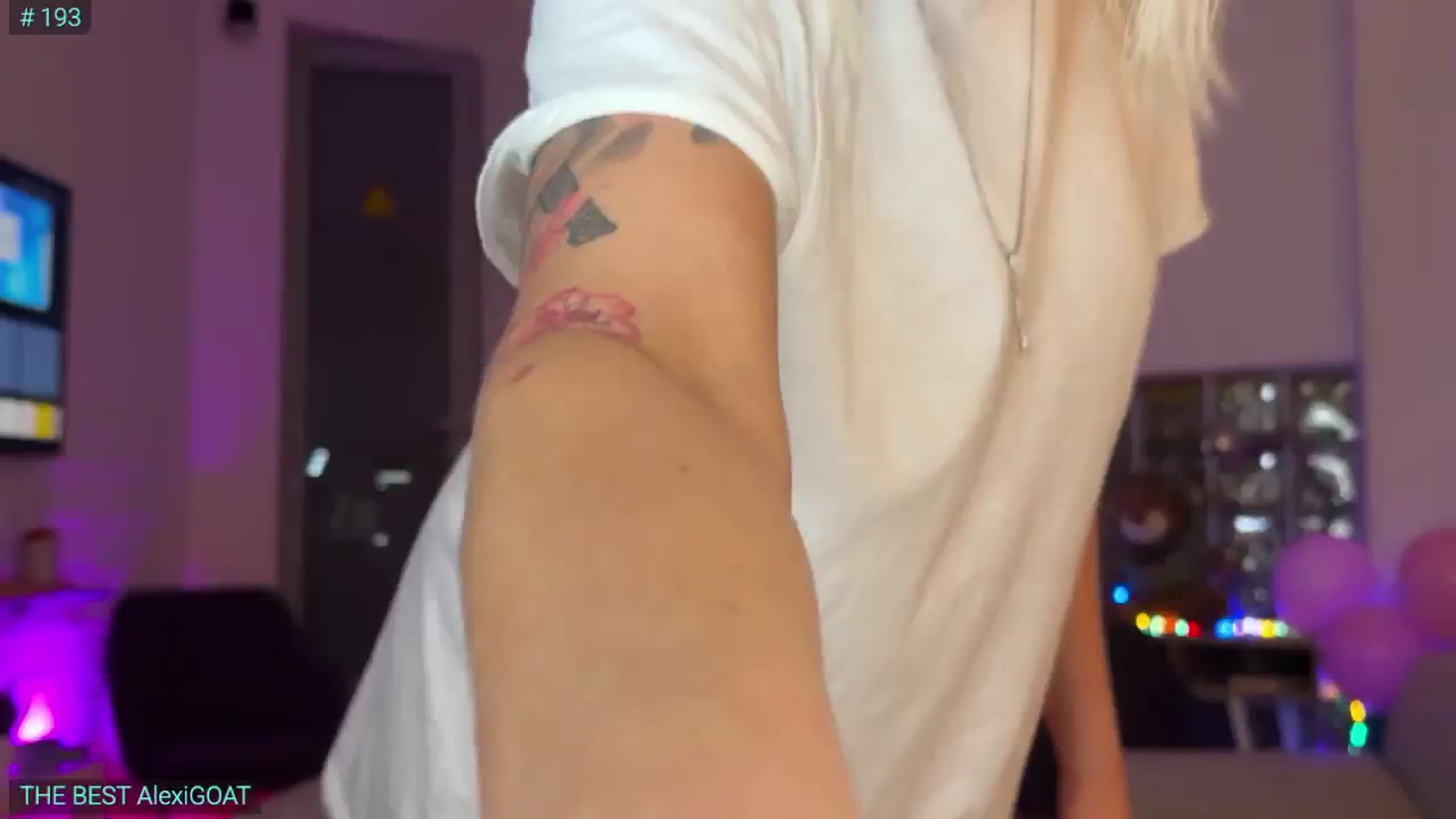 Gallery image thumbnail from AlexiAngel's myfreecams stream on, 01/15/2026, 19:21 image 12 of 20