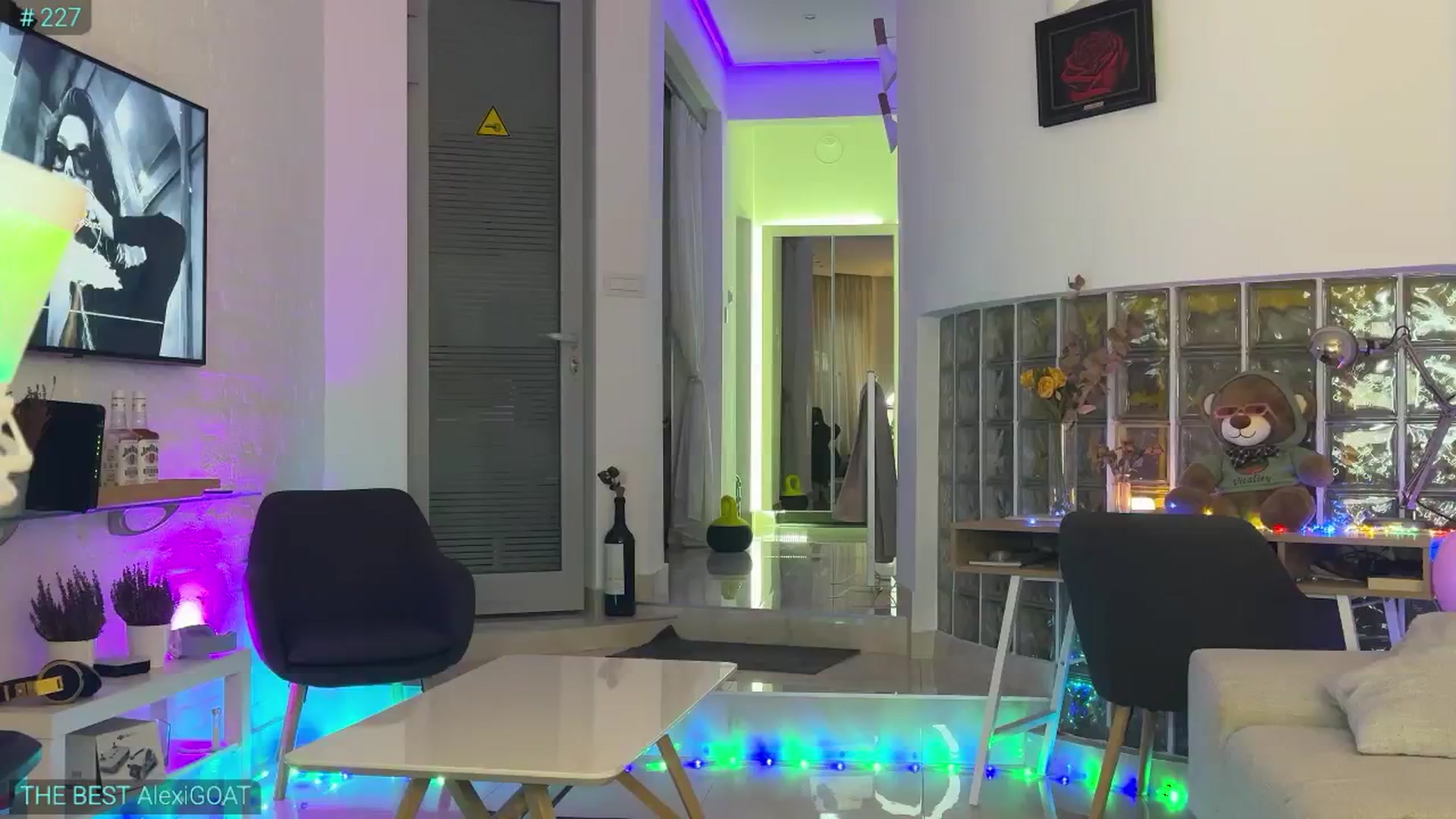 Gallery image thumbnail from AlexiAngel's myfreecams stream on, 01/22/2026, 08:03 image 9 of 20