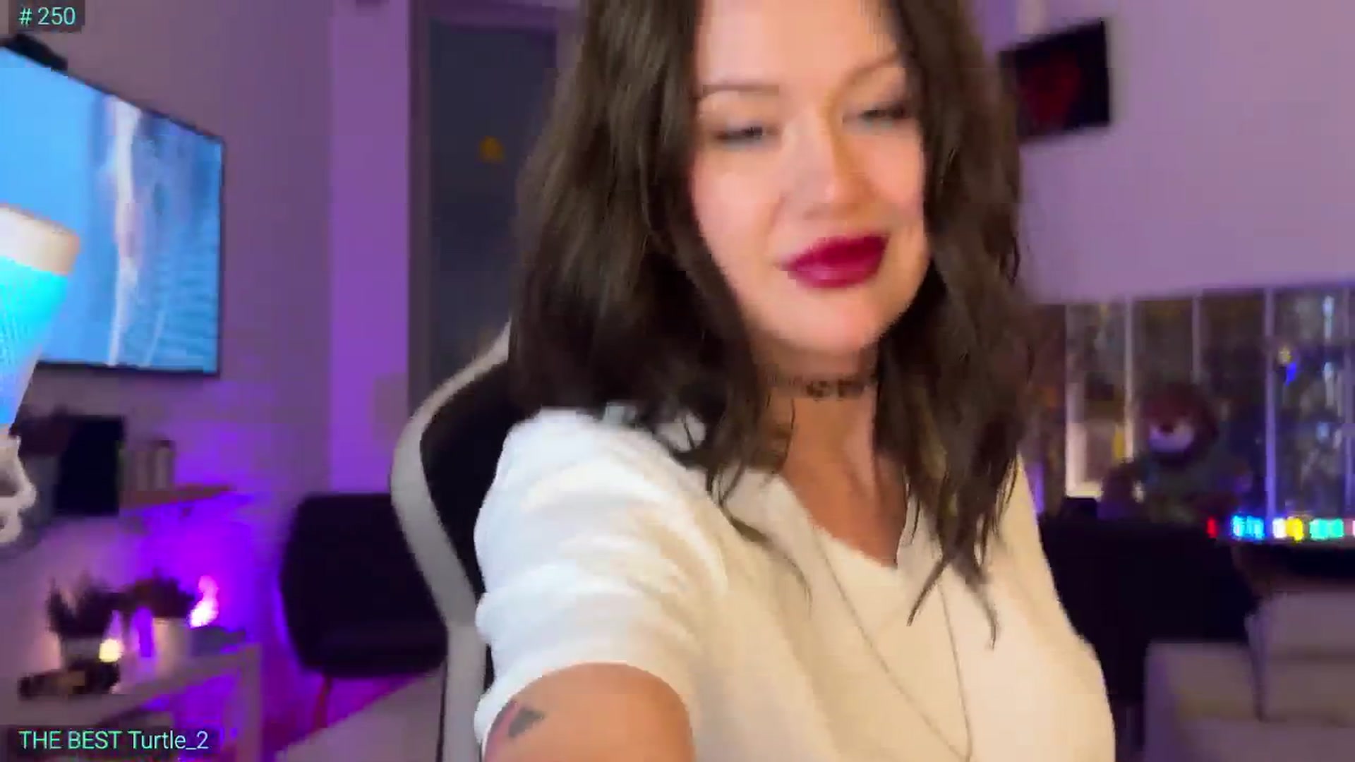 Gallery image thumbnail from AlexiAngel's myfreecams stream on, 01/27/2026, 18:42 image 6 of 20