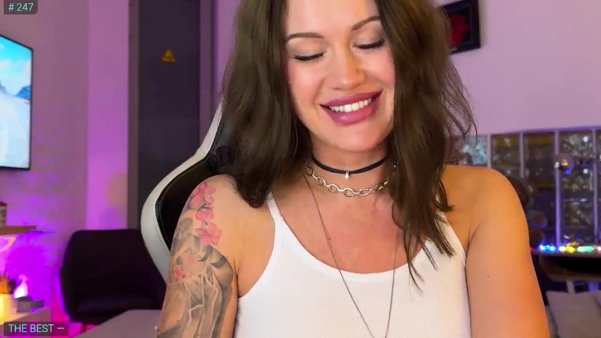 Gallery image thumbnail from AlexiAngel's myfreecams stream on, 01/29/2026, 17:55 image 9 of 20