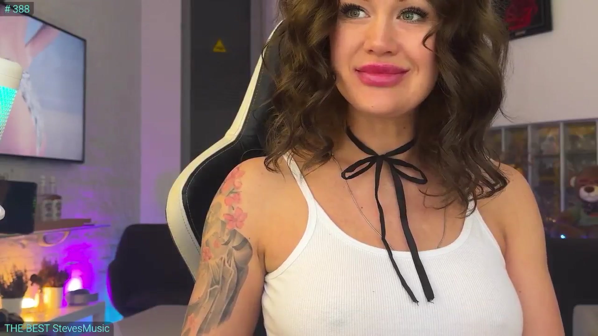 Gallery image thumbnail from AlexiAngel's myfreecams stream on, 02/06/2026, 07:51 image 6 of 20