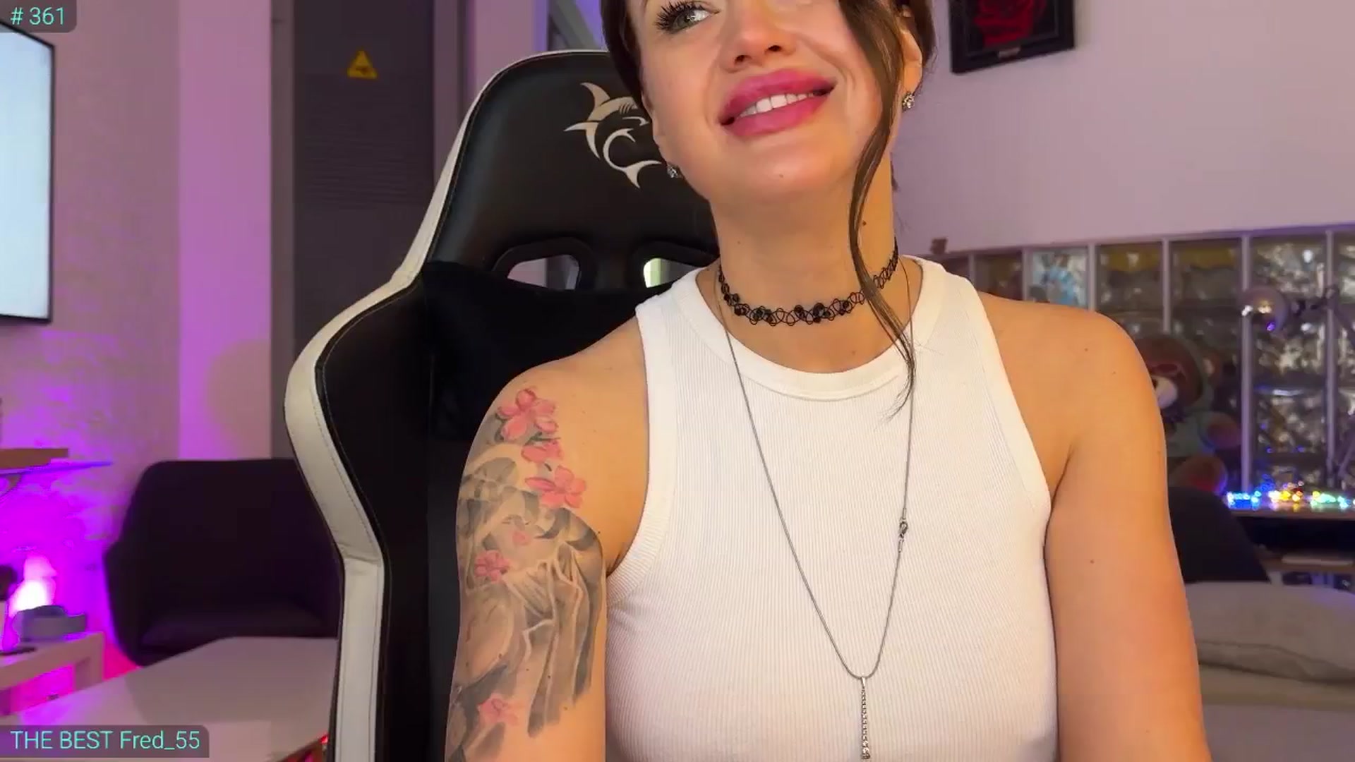 Gallery image thumbnail from AlexiAngel's myfreecams stream on, 02/09/2026, 06:29 image 19 of 20