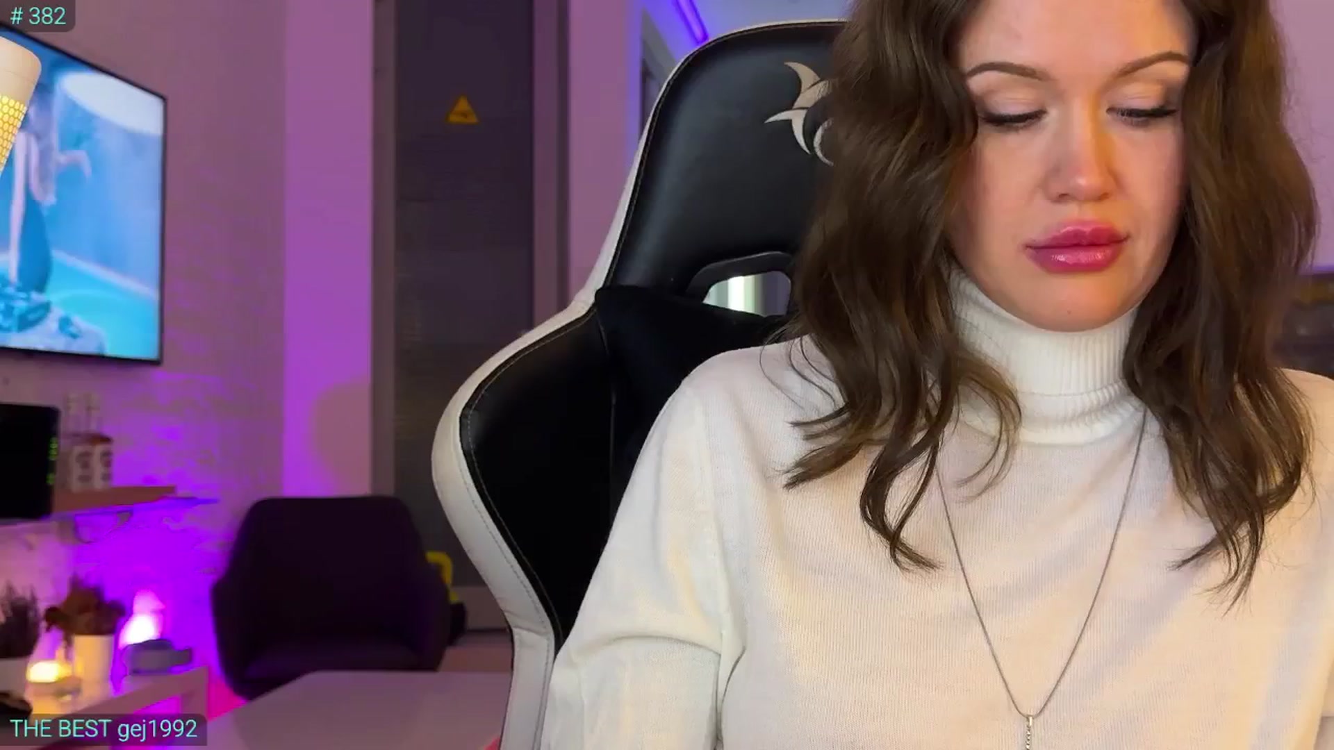 Gallery image thumbnail from AlexiAngel's myfreecams stream on, 02/10/2026, 18:15 image 20 of 20