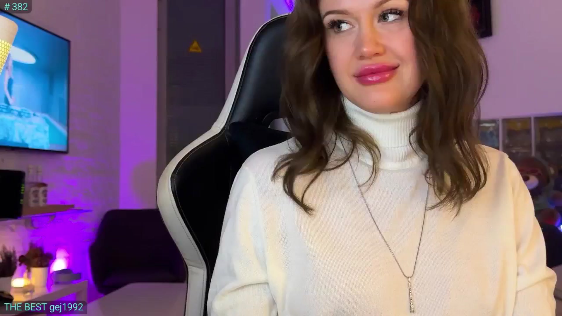 Gallery image thumbnail from AlexiAngel's myfreecams stream on, 02/10/2026, 18:15 image 19 of 20
