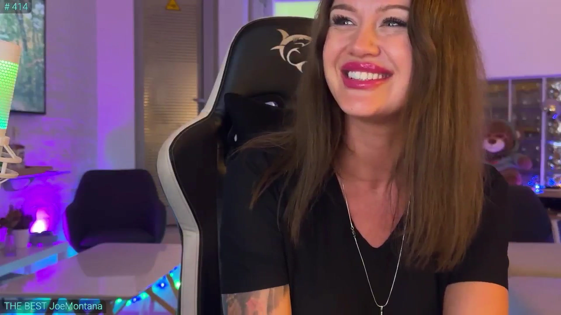 Gallery image thumbnail from AlexiAngel's myfreecams stream on, 02/14/2026, 19:11 image 12 of 20