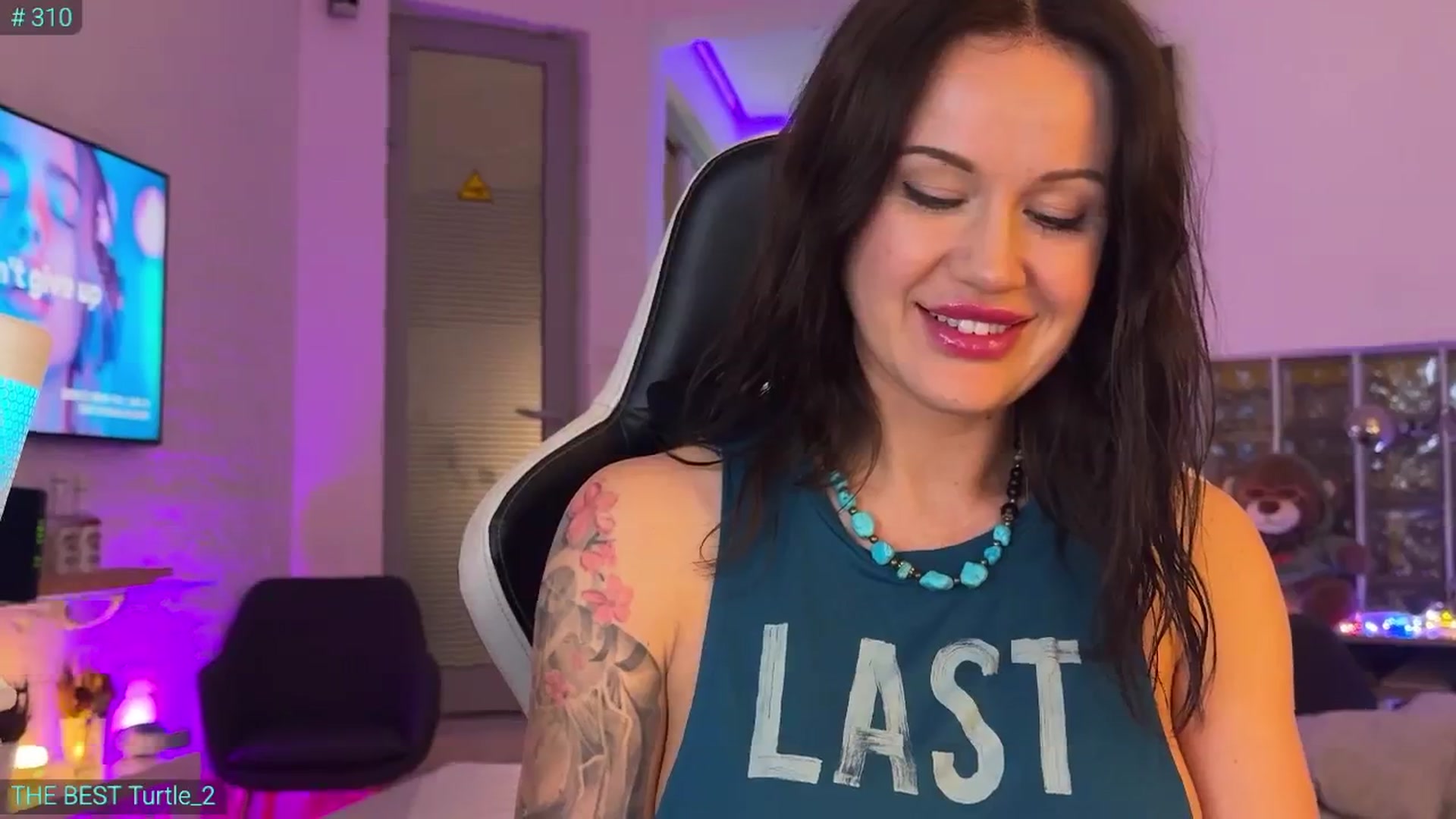 Gallery image thumbnail from AlexiAngel's myfreecams stream on, 02/26/2026, 18:37 image 10 of 20
