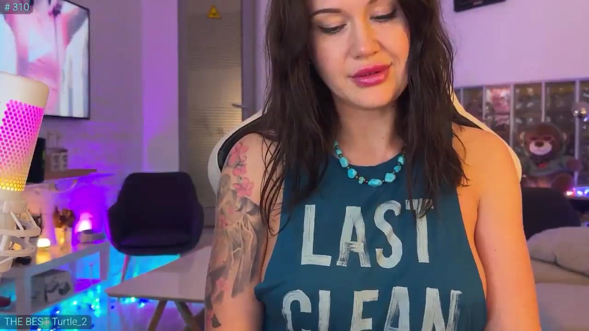 Gallery image thumbnail from AlexiAngel's myfreecams stream on, 02/26/2026, 18:37 image 15 of 20