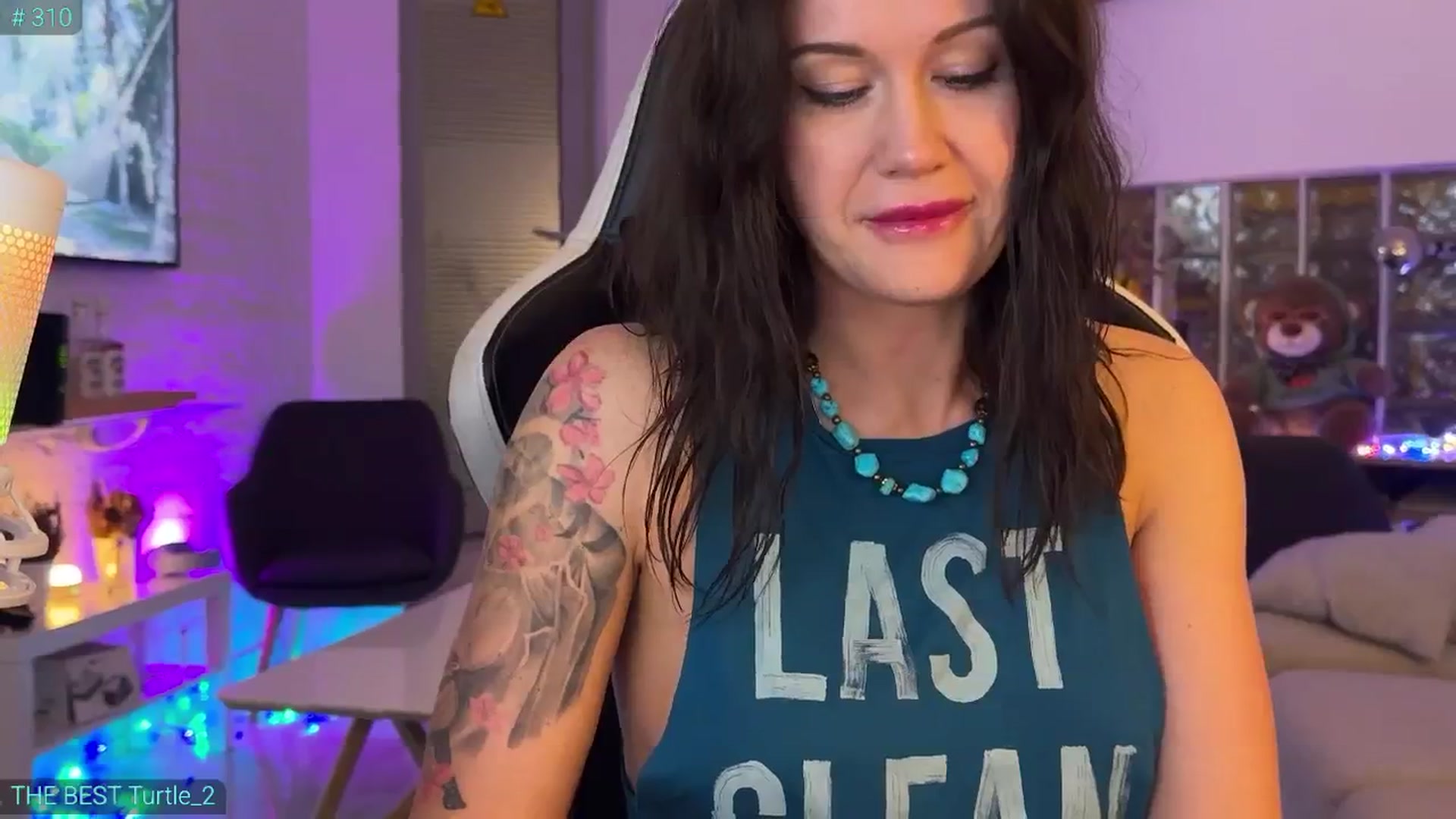 Gallery image thumbnail from AlexiAngel's myfreecams stream on, 02/26/2026, 18:37 image 13 of 20