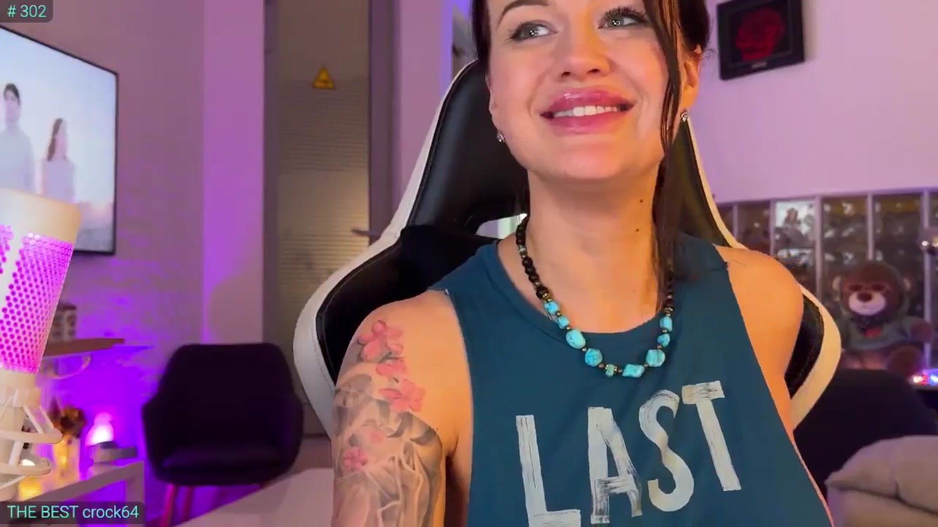 Gallery image thumbnail from AlexiAngel's myfreecams stream on, 02/26/2026, 19:32 image 18 of 20