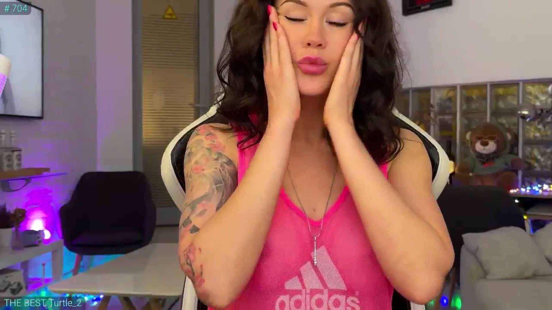 Gallery image thumbnail from AlexiAngel's myfreecams stream on, 03/04/2026, 07:25 image 16 of 20