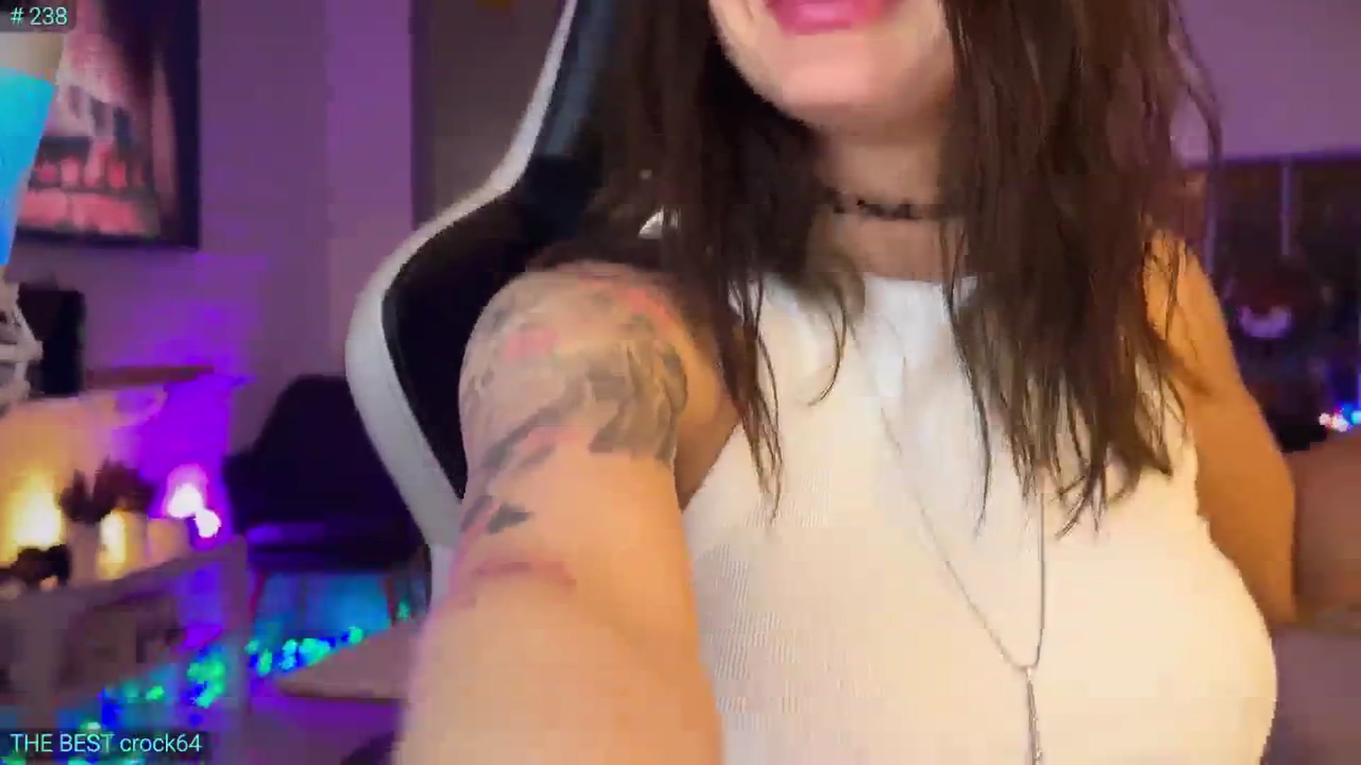 Gallery image thumbnail from AlexiAngel's myfreecams stream on, 03/20/2026, 18:52 image 8 of 20