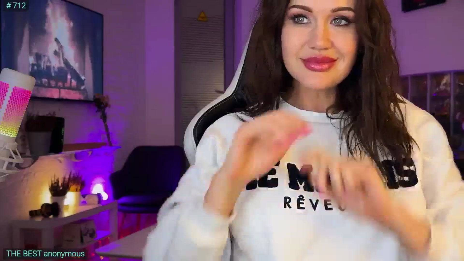 Gallery image thumbnail from AlexiAngel's myfreecams stream on, 04/01/2026, 17:58 image 11 of 20
