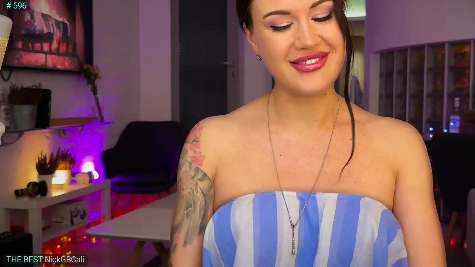Gallery image thumbnail from AlexiAngel's myfreecams stream on, 04/02/2026, 07:31 image 14 of 20