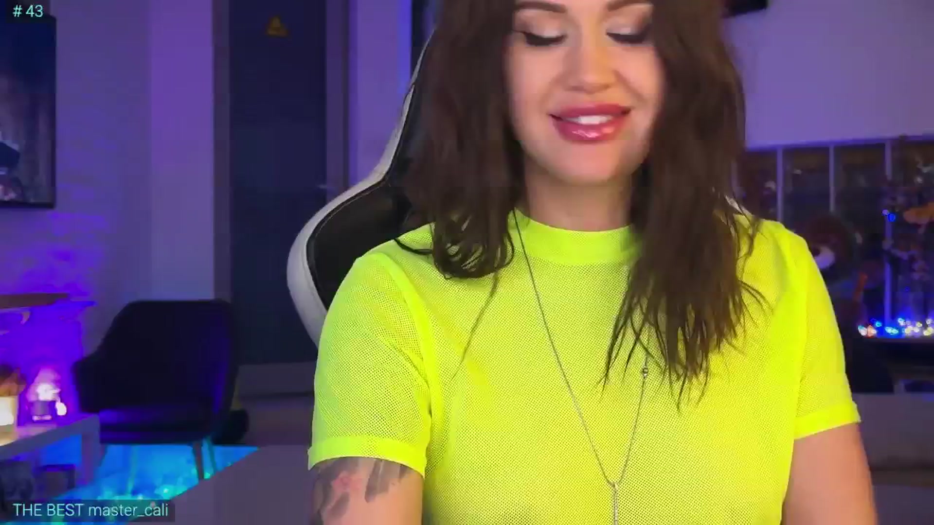 Gallery image thumbnail from AlexiAngel's myfreecams stream on, 04/08/2026, 18:26 image 14 of 20