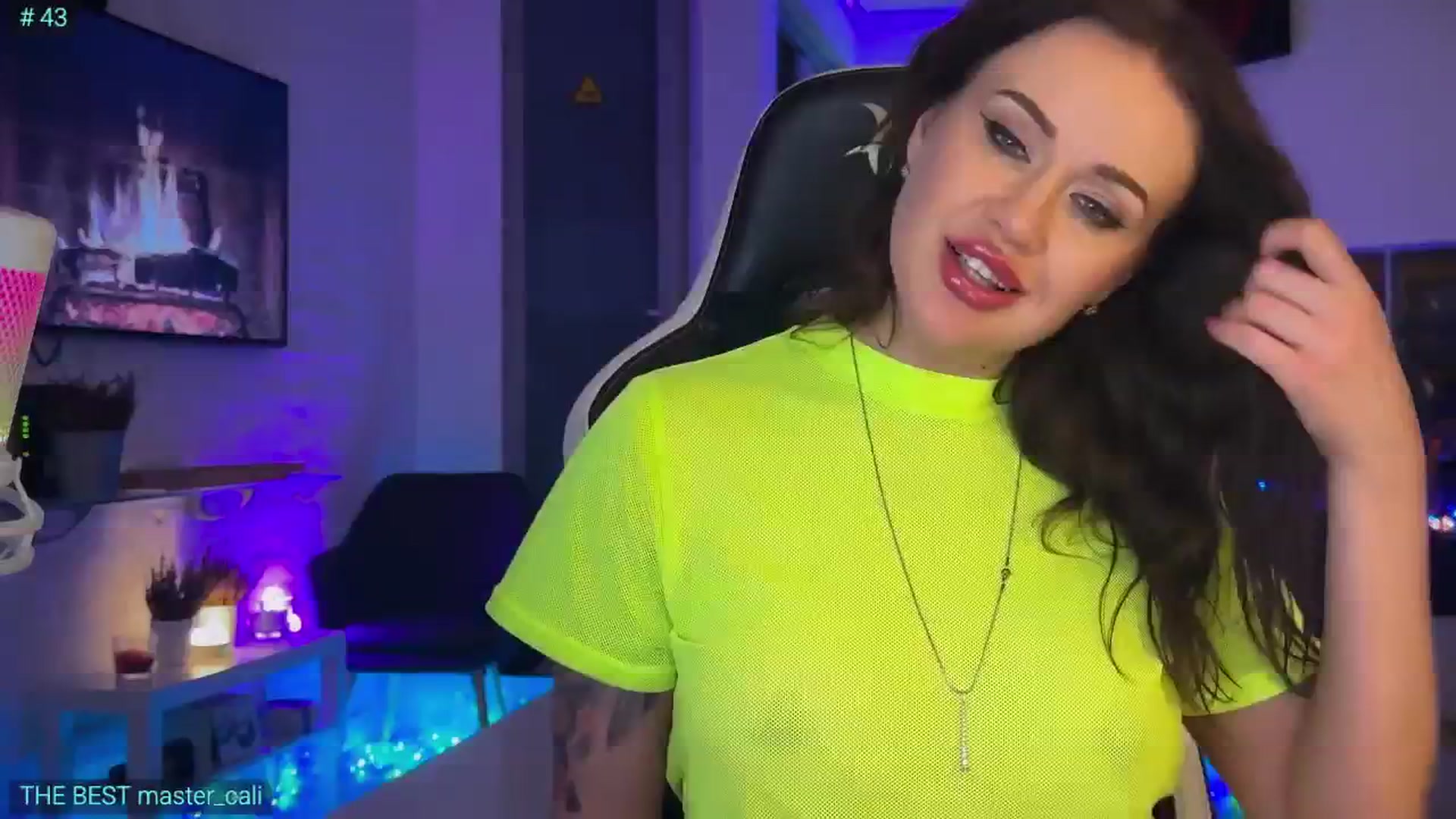 Gallery image thumbnail from AlexiAngel's myfreecams stream on, 04/08/2026, 18:26 image 5 of 20