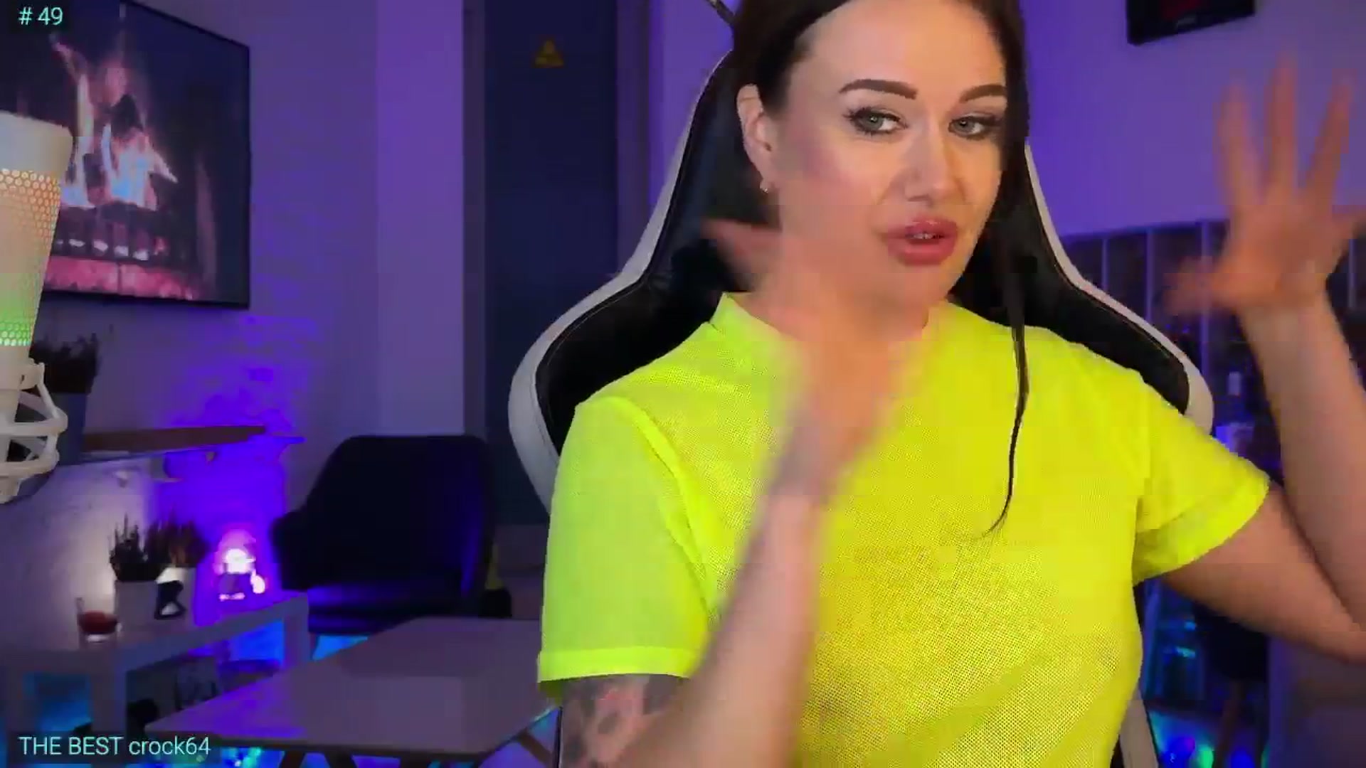 Gallery image thumbnail from AlexiAngel's myfreecams stream on, 04/10/2026, 18:30 image 10 of 20