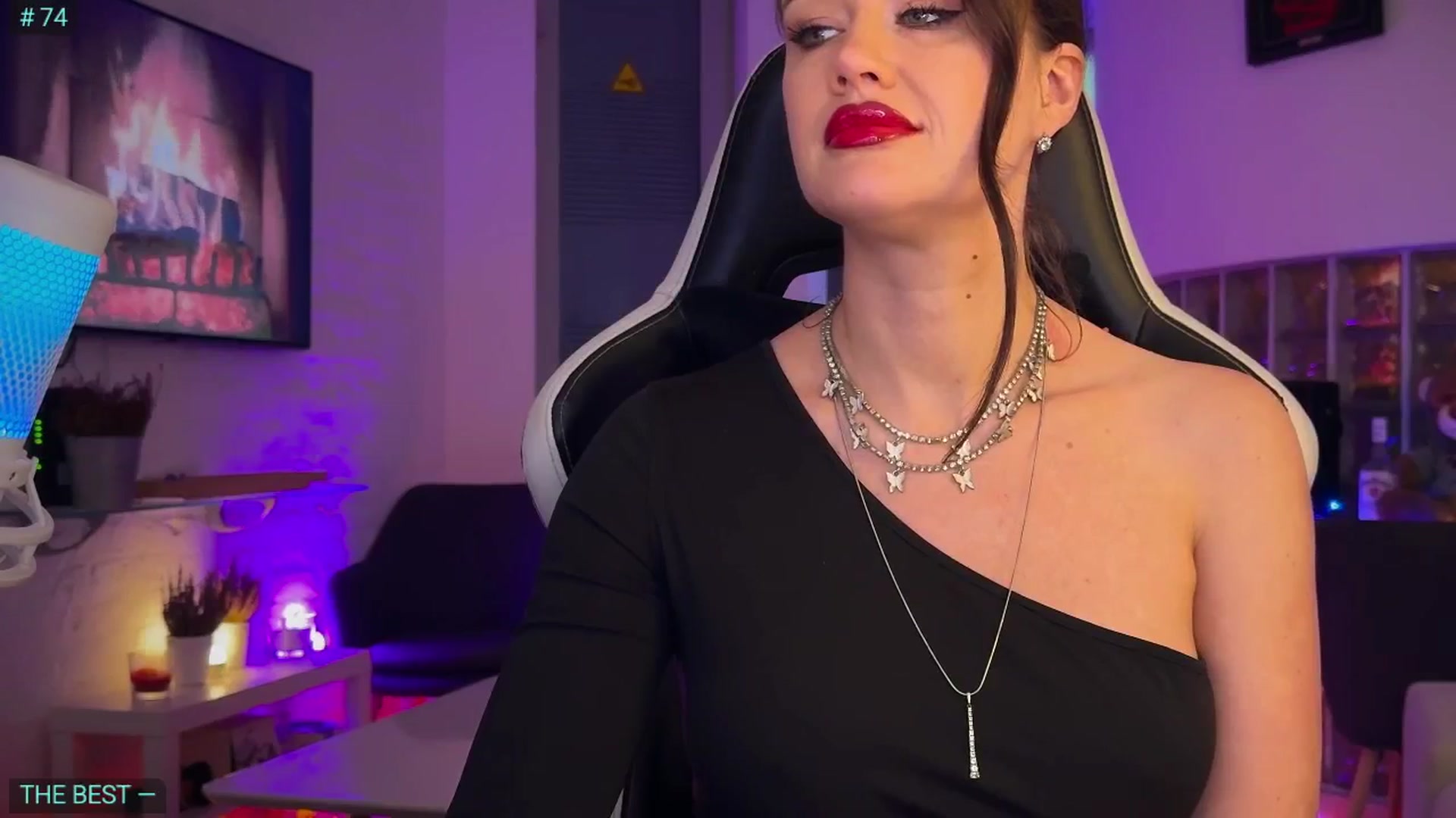 Gallery image thumbnail from AlexiAngel's myfreecams stream on, 04/14/2026, 18:00 image 10 of 20