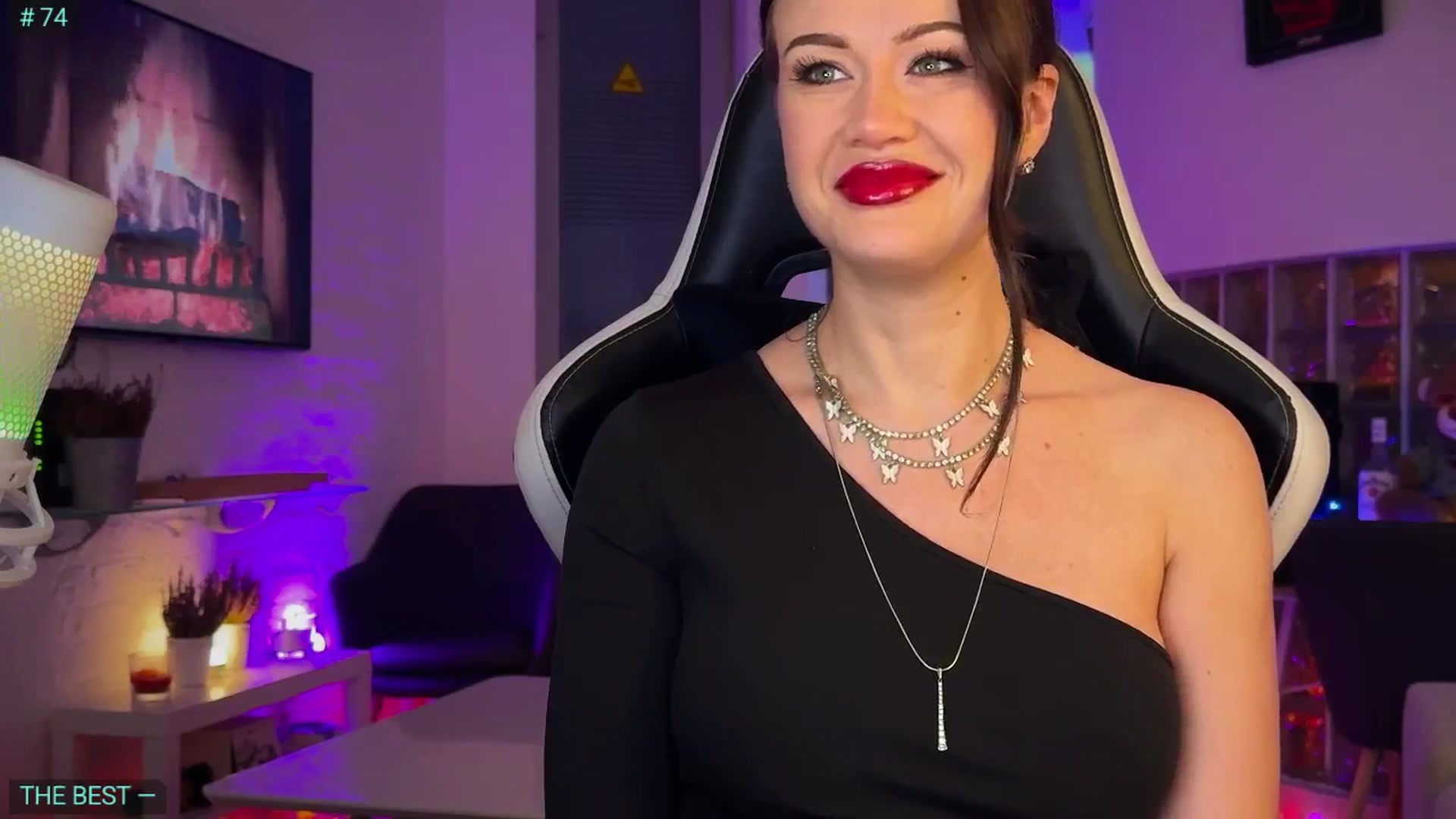 Gallery image thumbnail from AlexiAngel's myfreecams stream on, 04/14/2026, 18:00 image 8 of 20