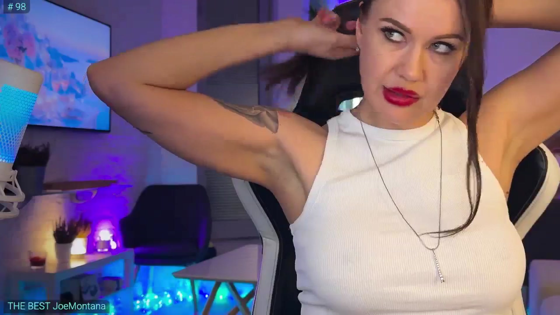 Gallery image thumbnail from AlexiAngel's myfreecams stream on, 04/19/2026, 18:14 image 16 of 20
