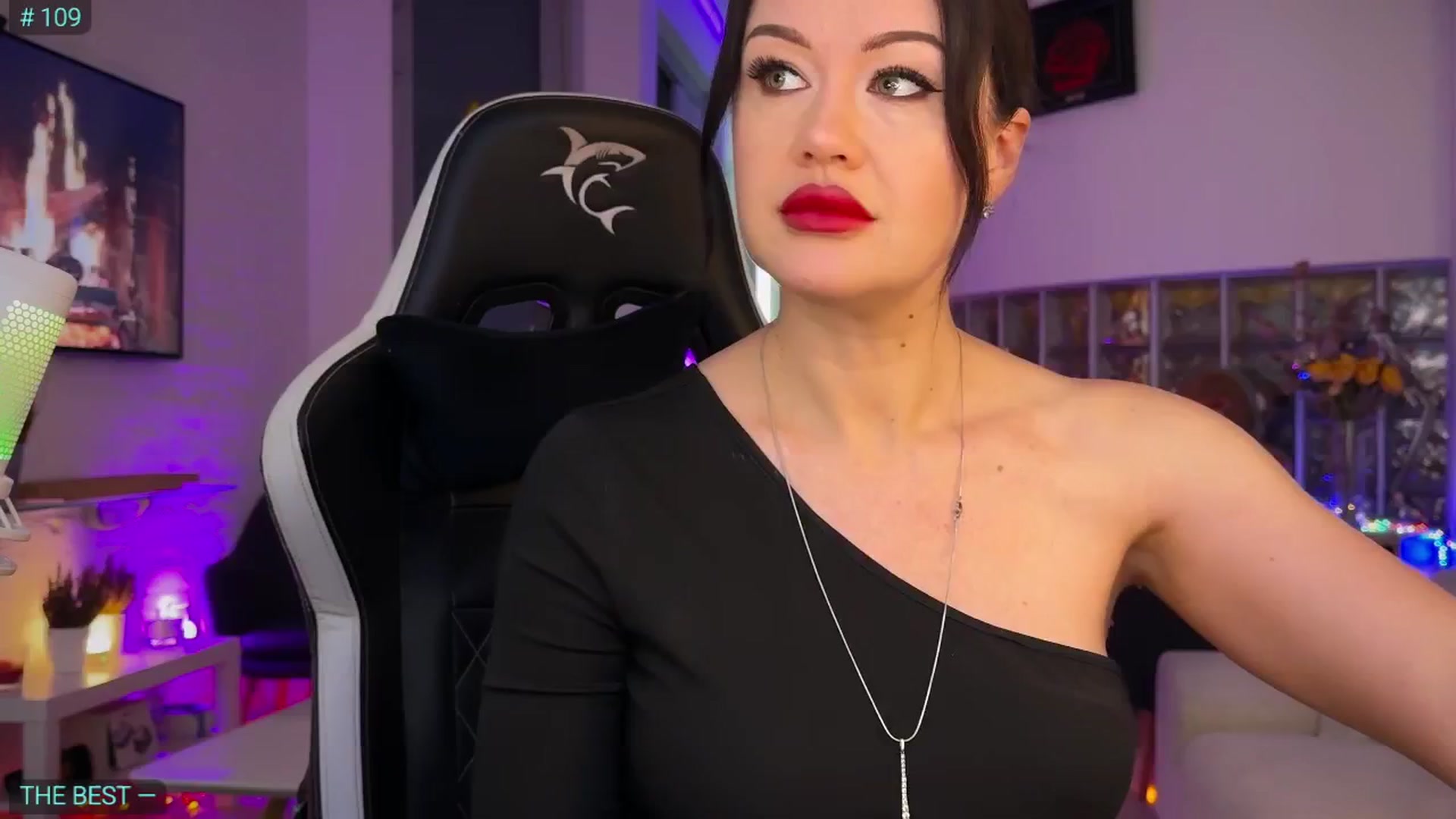 Gallery image thumbnail from AlexiAngel's myfreecams stream on, 04/23/2026, 06:48 image 1 of 20