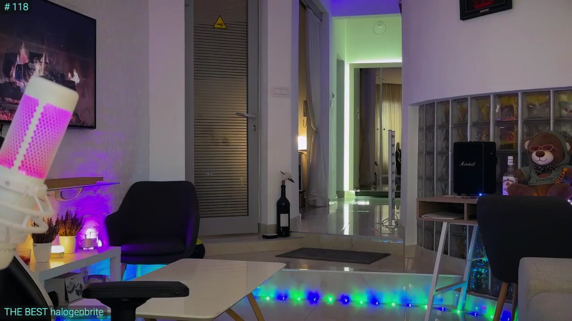 Gallery image thumbnail from AlexiAngel's myfreecams stream on, 04/26/2026, 07:26 image 10 of 20