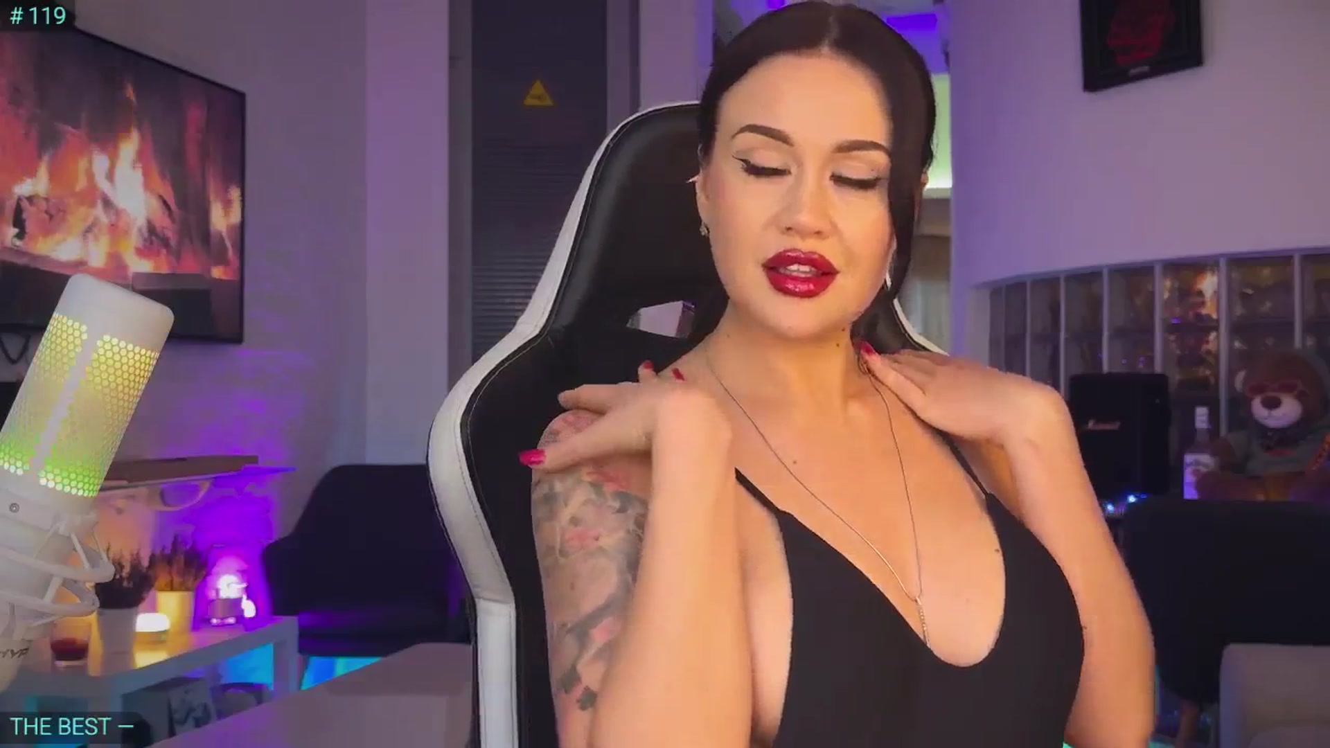 Gallery image thumbnail from AlexiAngel's myfreecams stream on, 04/26/2026, 17:42 image 4 of 20
