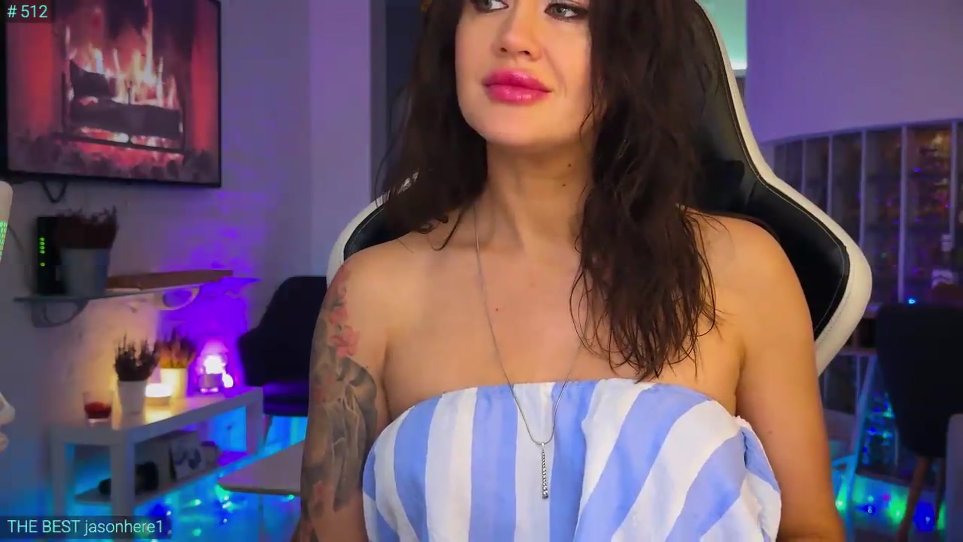 Gallery image thumbnail from AlexiAngel's myfreecams stream on, 05/07/2026, 05:13 image 18 of 20