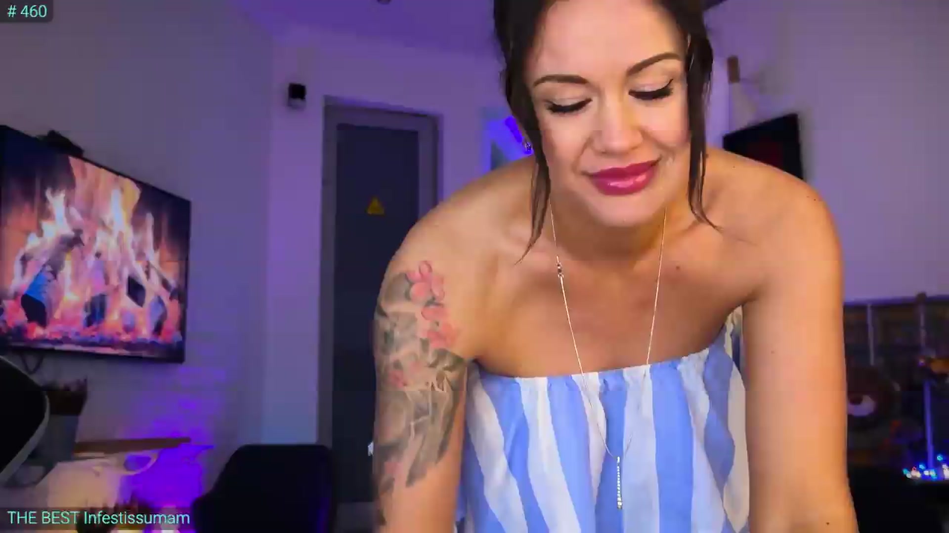Gallery image thumbnail from AlexiAngel's myfreecams stream on, 05/08/2026, 17:51 image 2 of 20