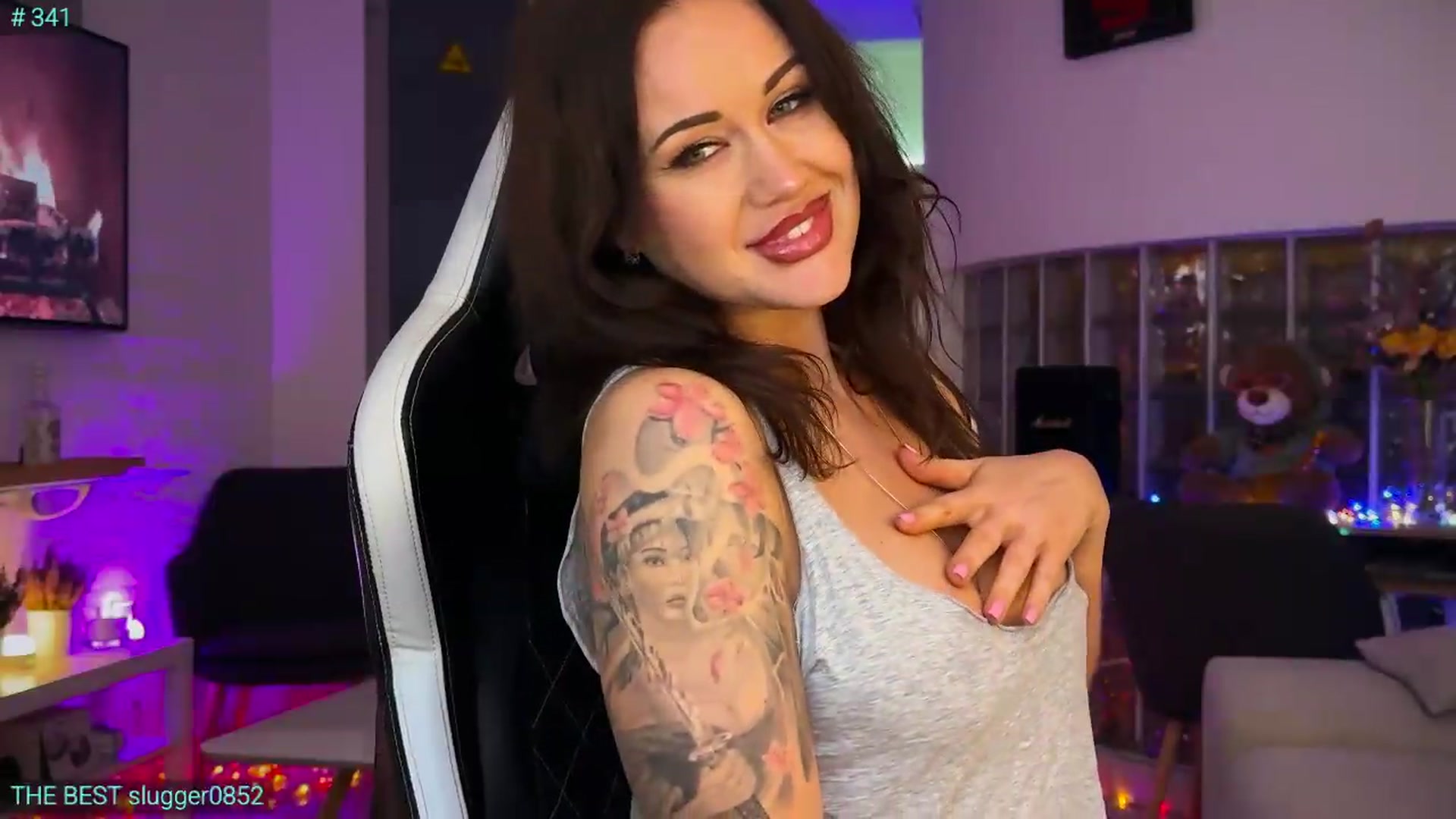 Gallery image thumbnail from AlexiAngel's myfreecams stream on, 05/14/2026, 16:55 image 19 of 20