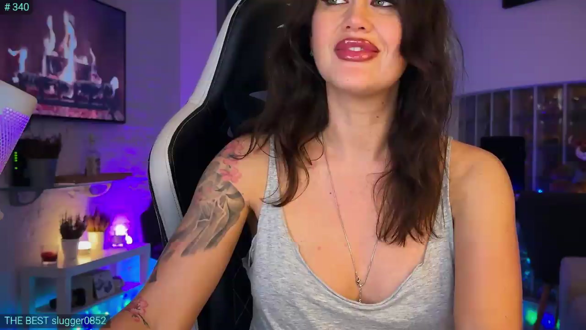 Gallery image thumbnail from AlexiAngel's myfreecams stream on, 05/14/2026, 18:19 image 12 of 20