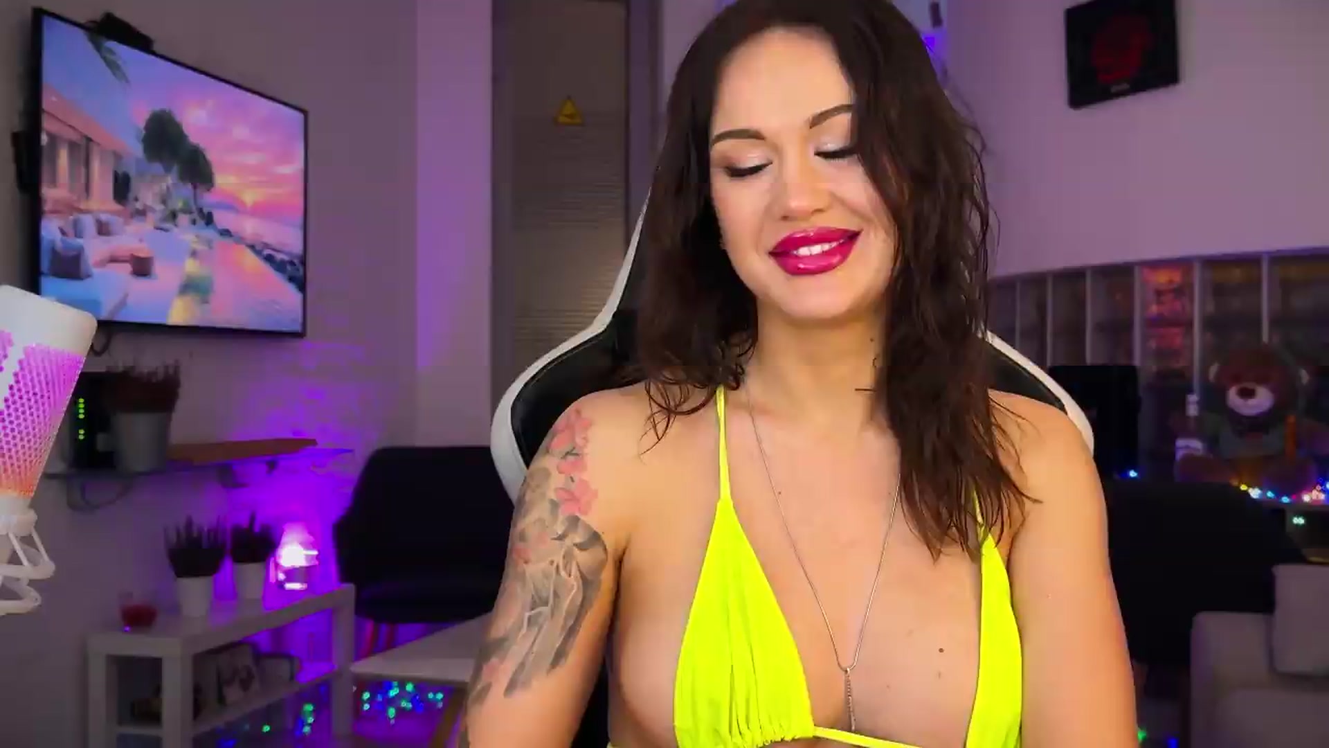 Gallery image thumbnail from AlexiAngel's myfreecams stream on, 05/23/2026, 04:19 image 19 of 20