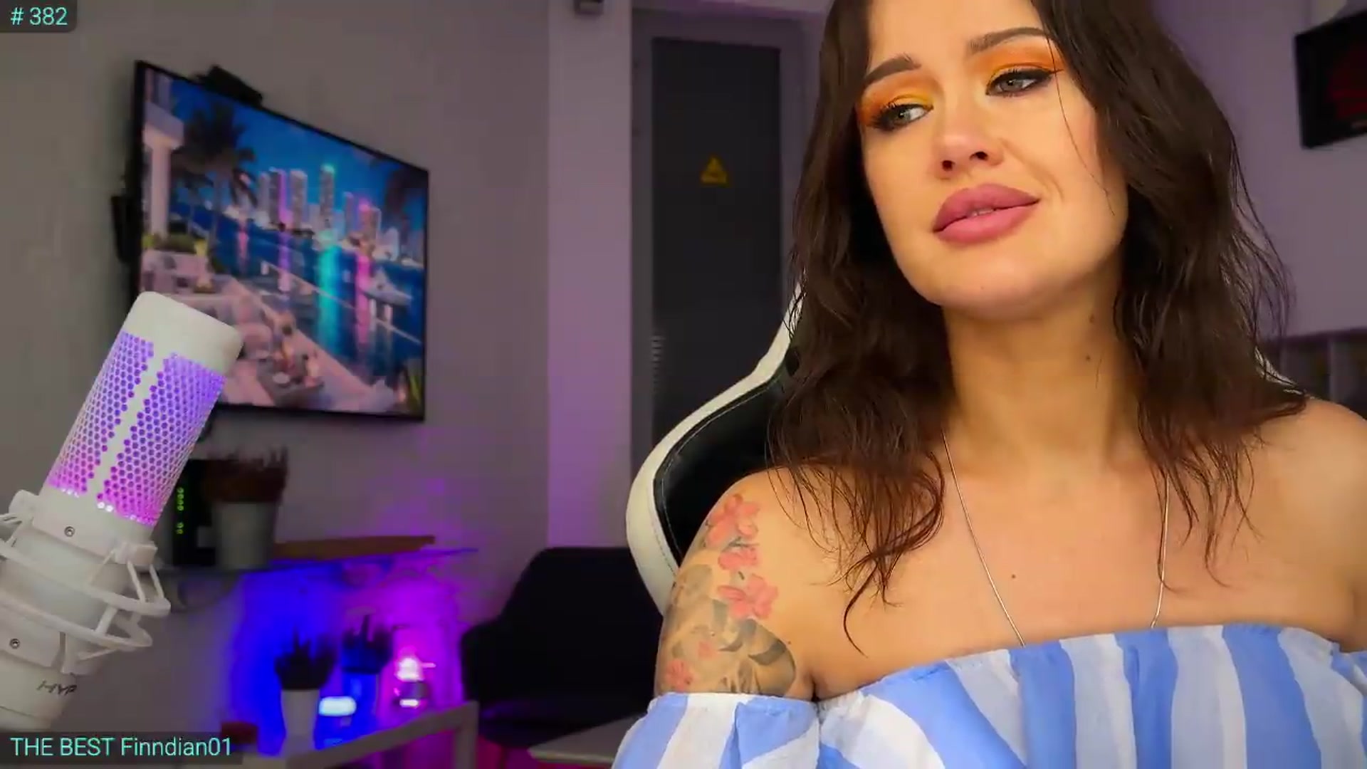 Gallery image thumbnail from AlexiAngel's myfreecams stream on, 06/03/2026, 07:05 image 20 of 20