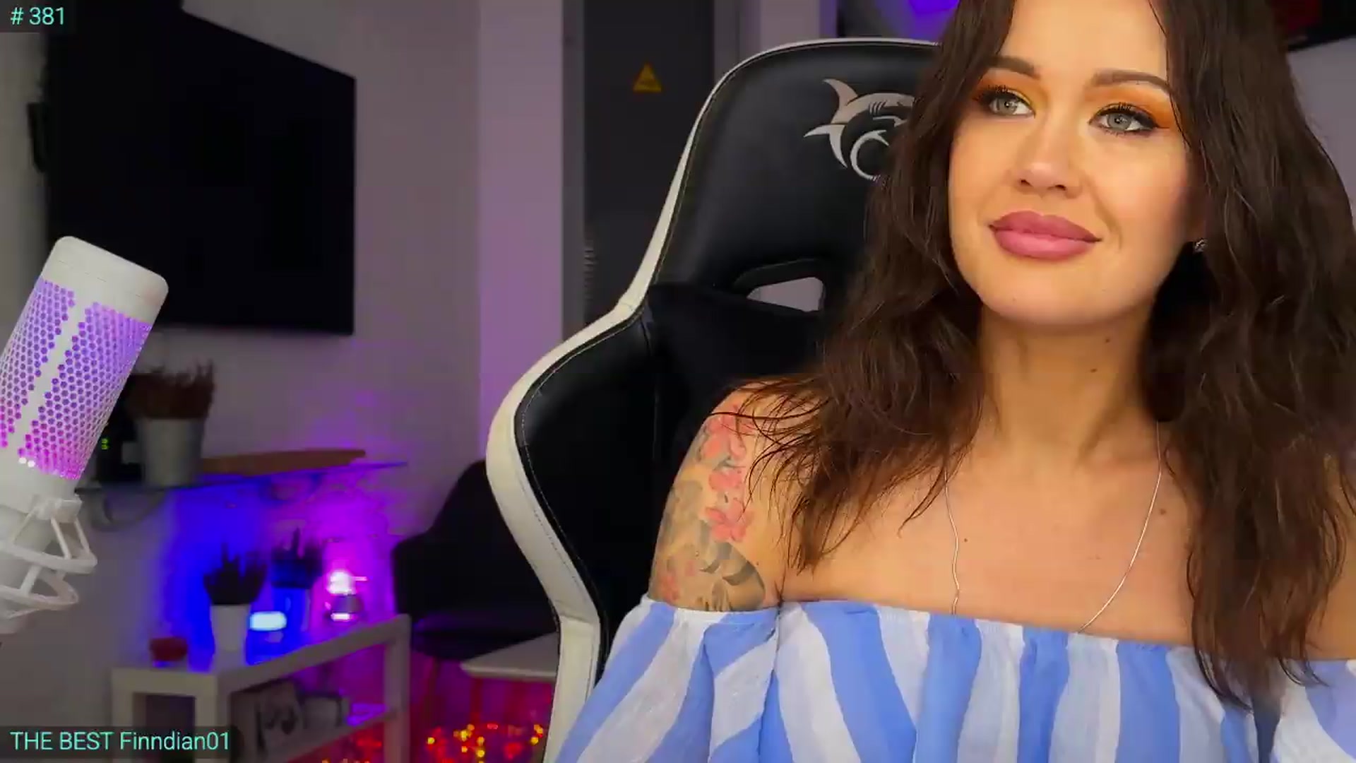 Gallery image thumbnail from AlexiAngel's myfreecams stream on, 06/03/2026, 07:05 image 10 of 20