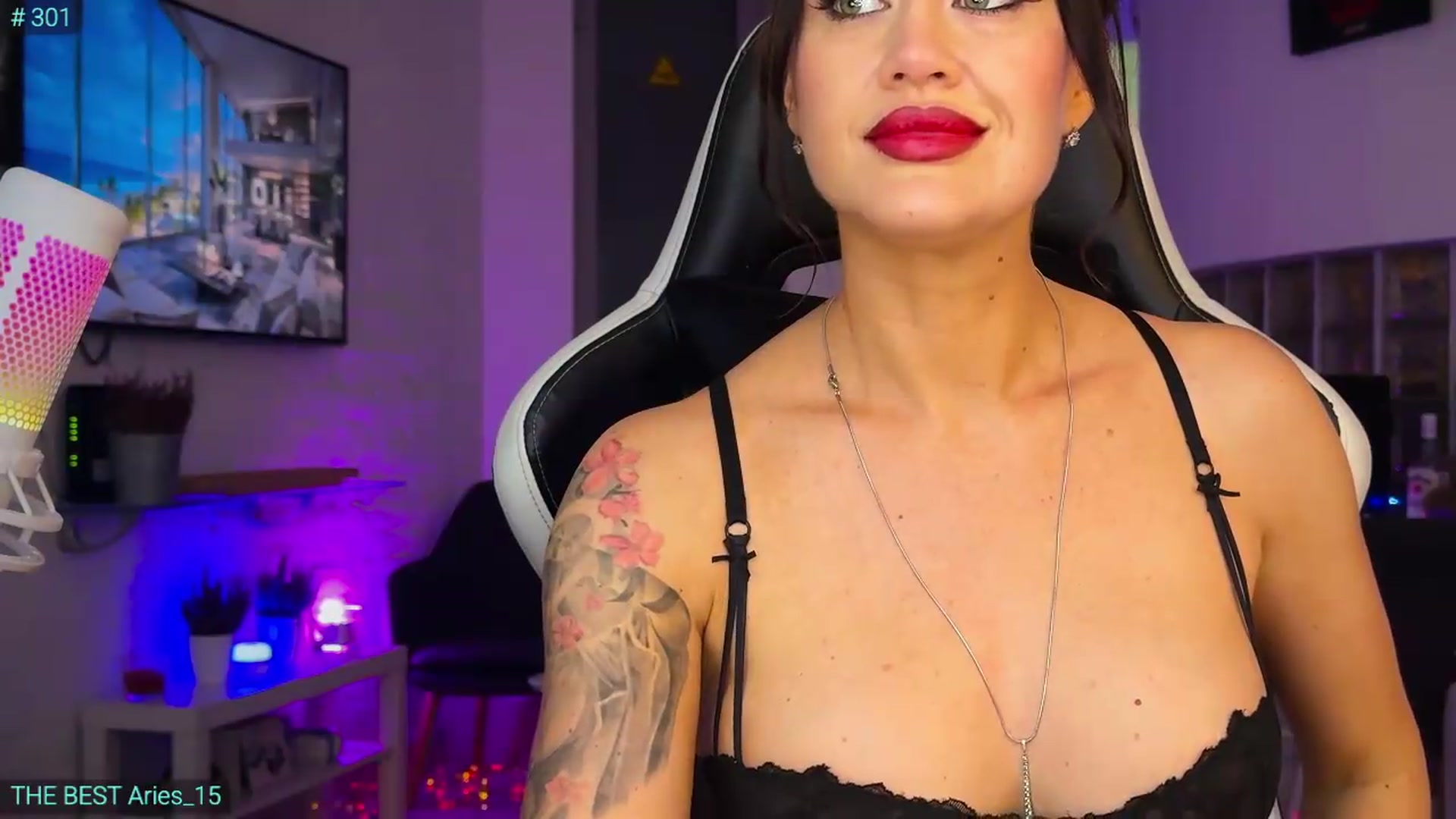 Gallery image thumbnail from AlexiAngel's myfreecams stream on, 06/03/2026, 17:23 image 9 of 20
