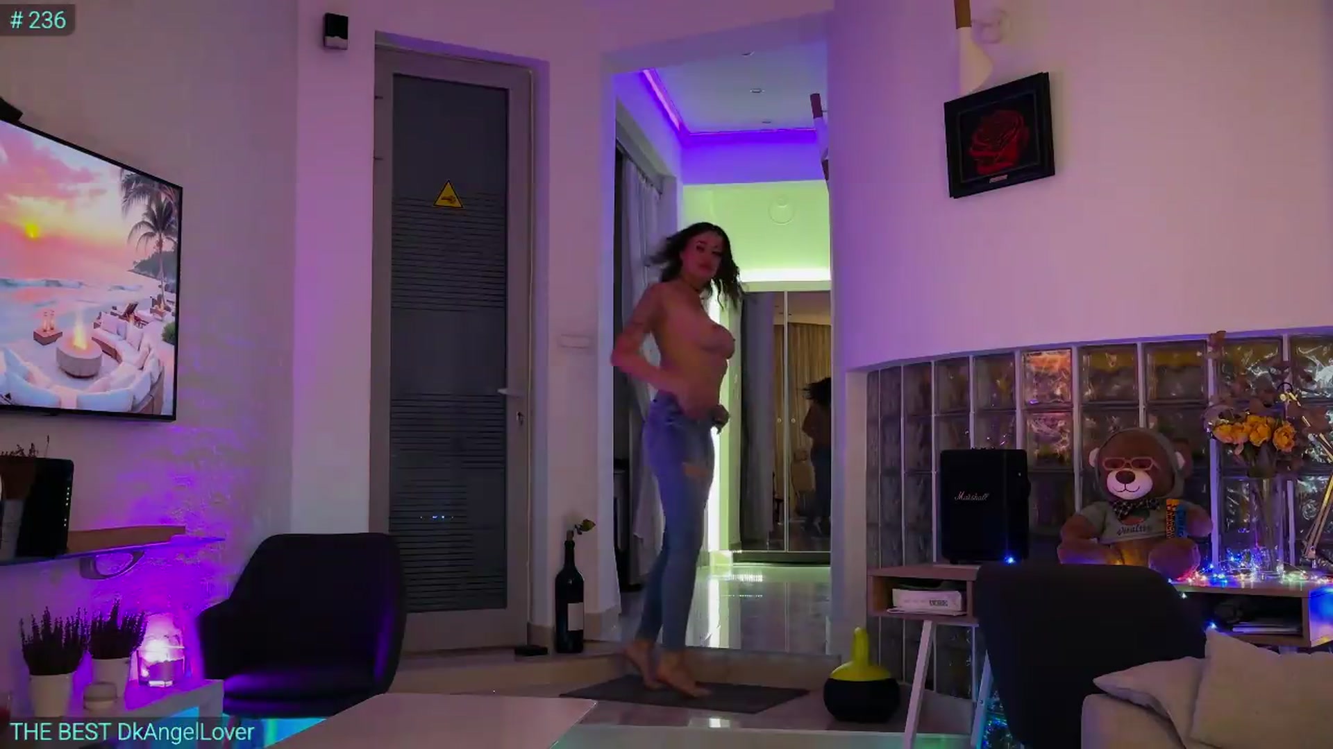 Gallery image thumbnail from AlexiAngel's myfreecams stream on, 06/11/2026, 17:31 image 12 of 20