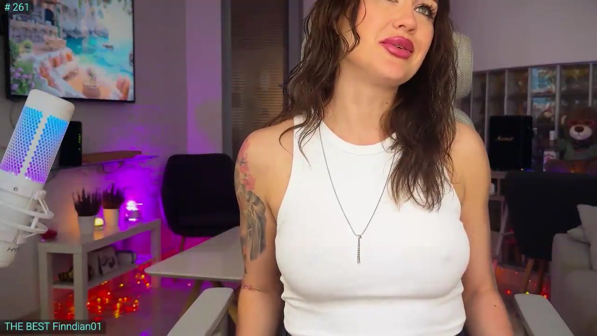 Gallery image thumbnail from AlexiAngel's myfreecams stream on, 06/19/2026, 07:39 image 15 of 20