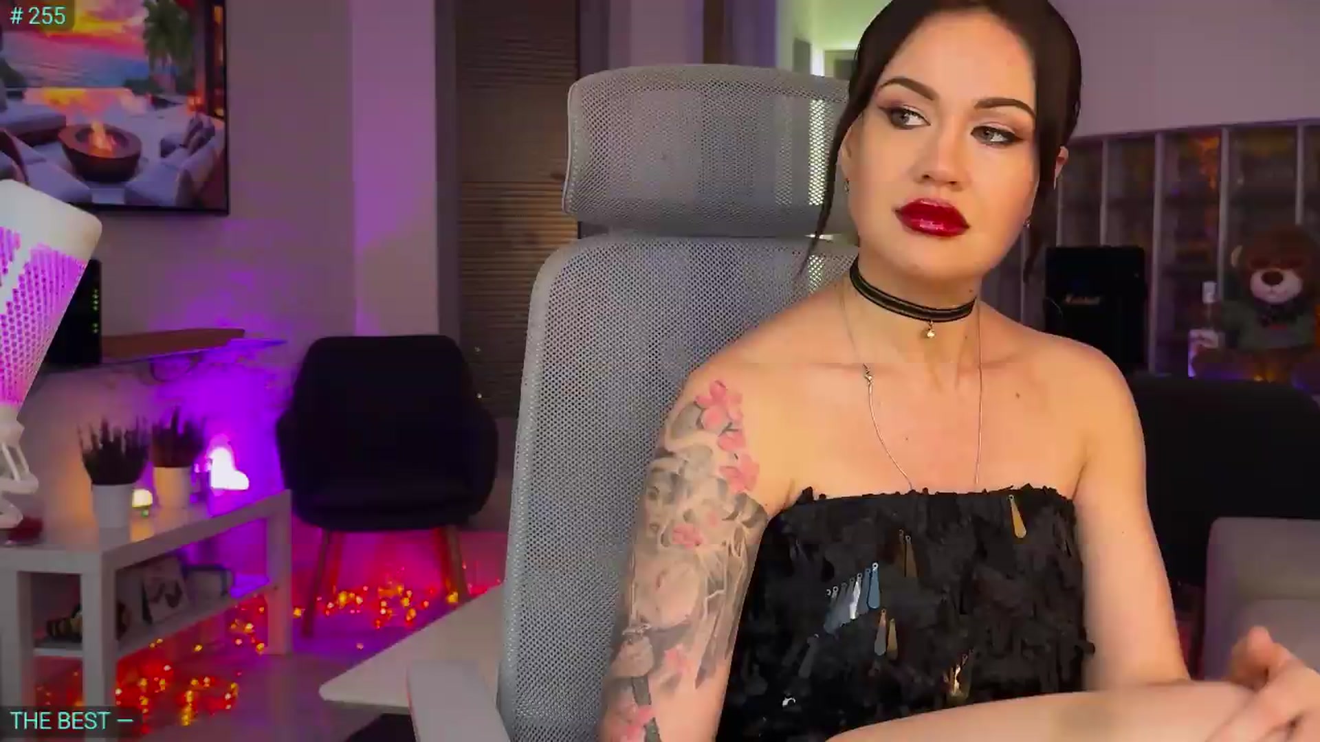 Gallery image thumbnail from AlexiAngel's myfreecams stream on, 06/22/2026, 16:37 image 3 of 20