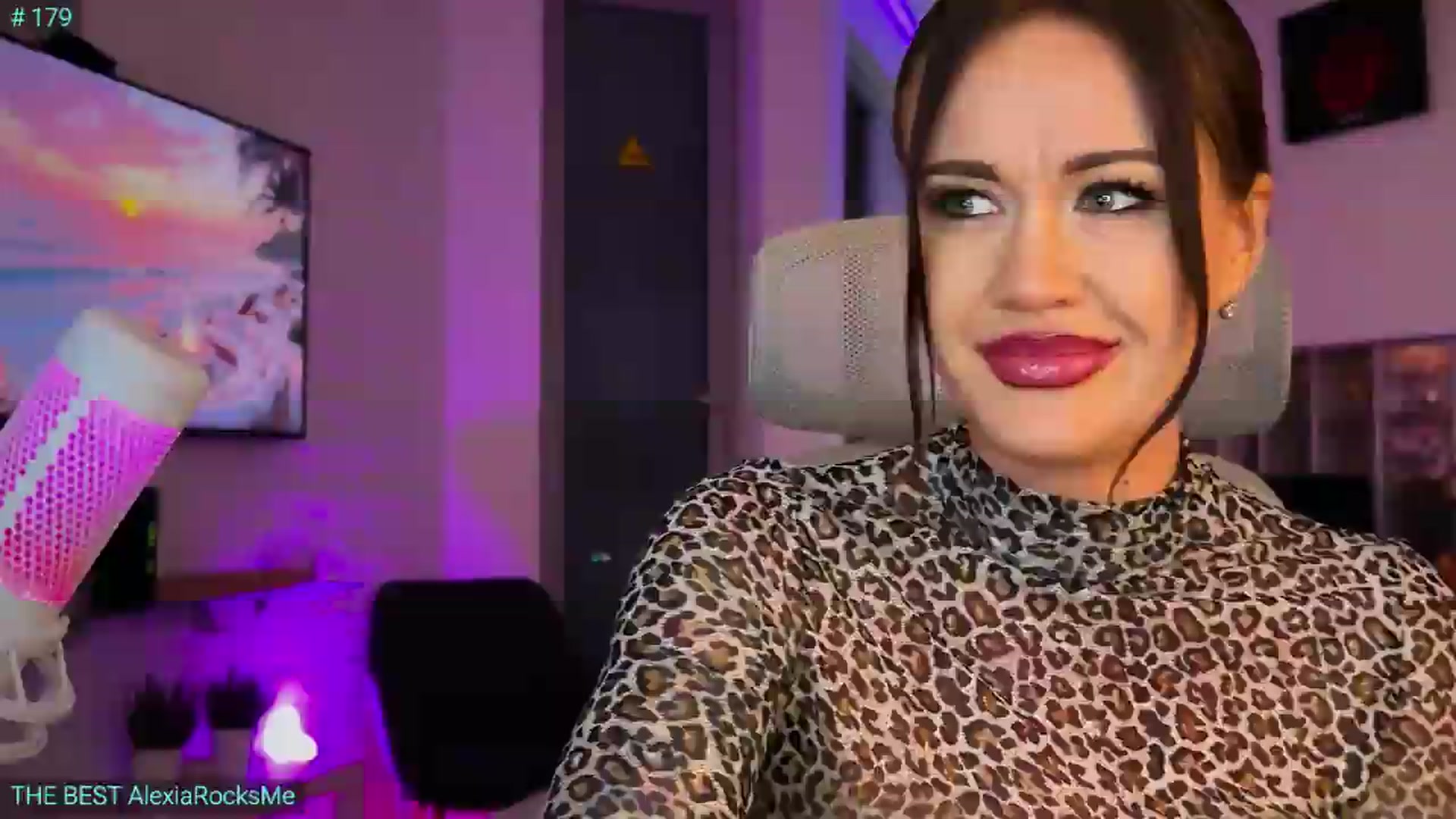 Gallery image thumbnail from AlexiAngel's myfreecams stream on, 07/04/2026, 18:13 image 19 of 20