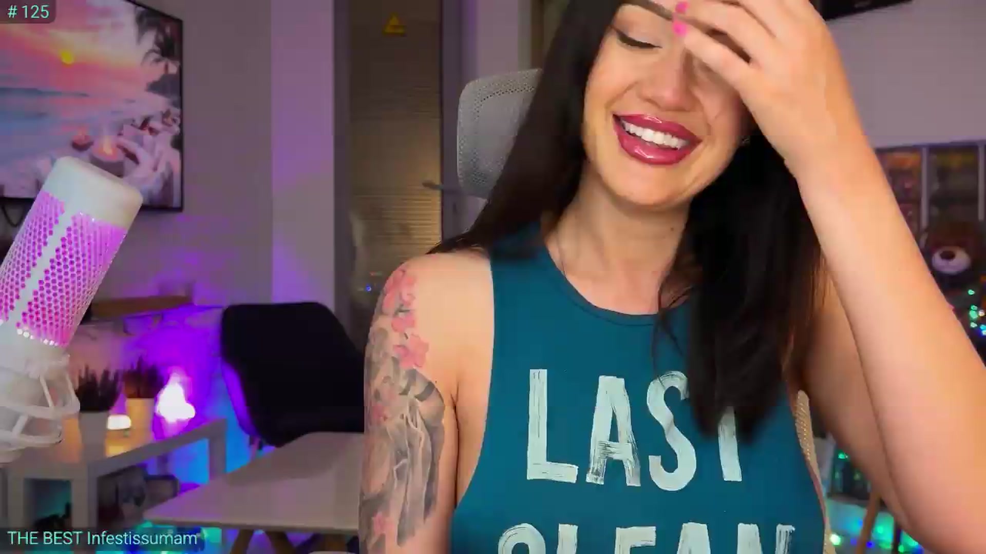Gallery image thumbnail from AlexiAngel's myfreecams stream on, 07/17/2026, 04:59 image 2 of 20