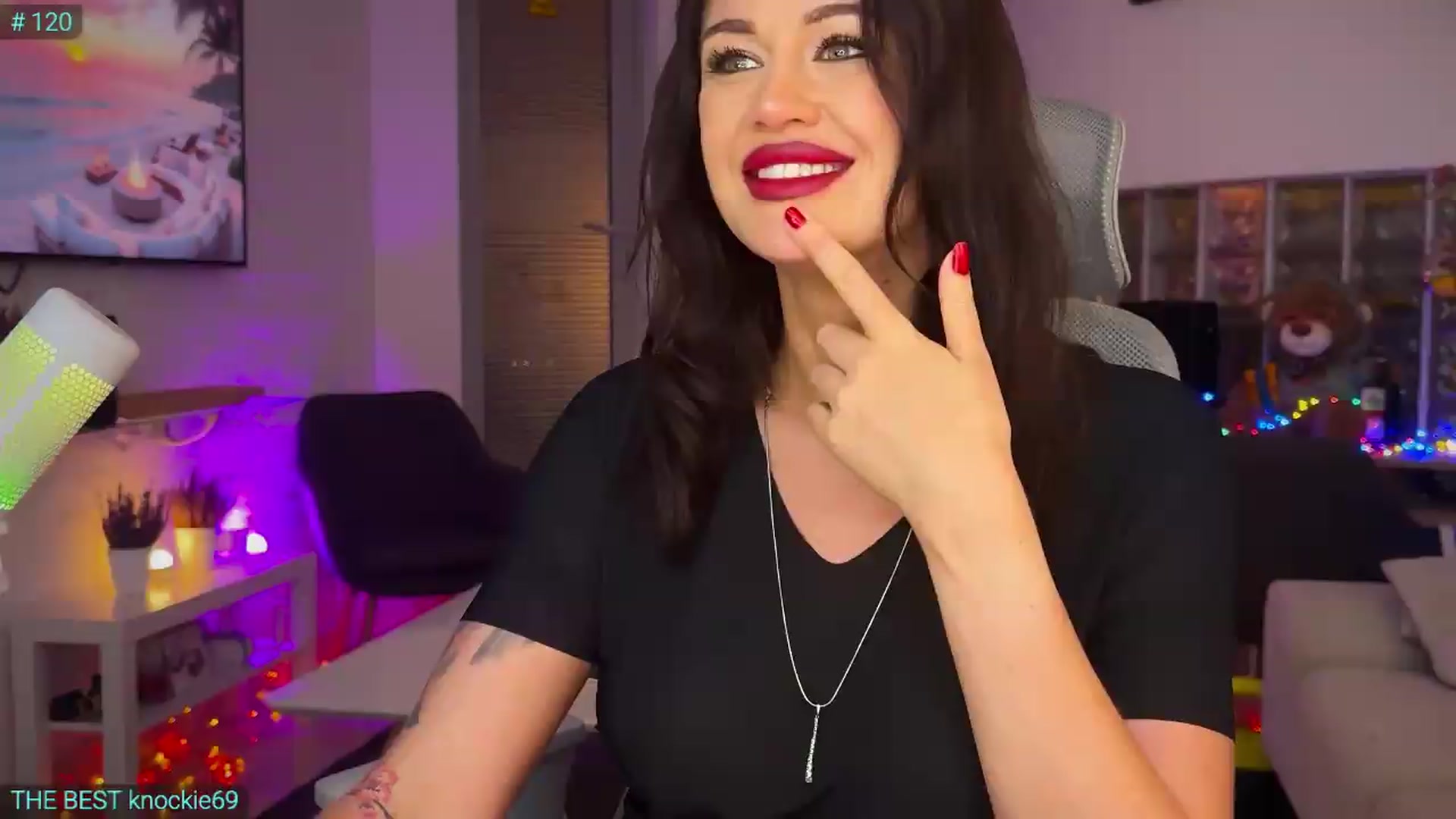 Gallery image thumbnail from AlexiAngel's myfreecams stream on, 07/31/2026, 16:51 image 13 of 20
