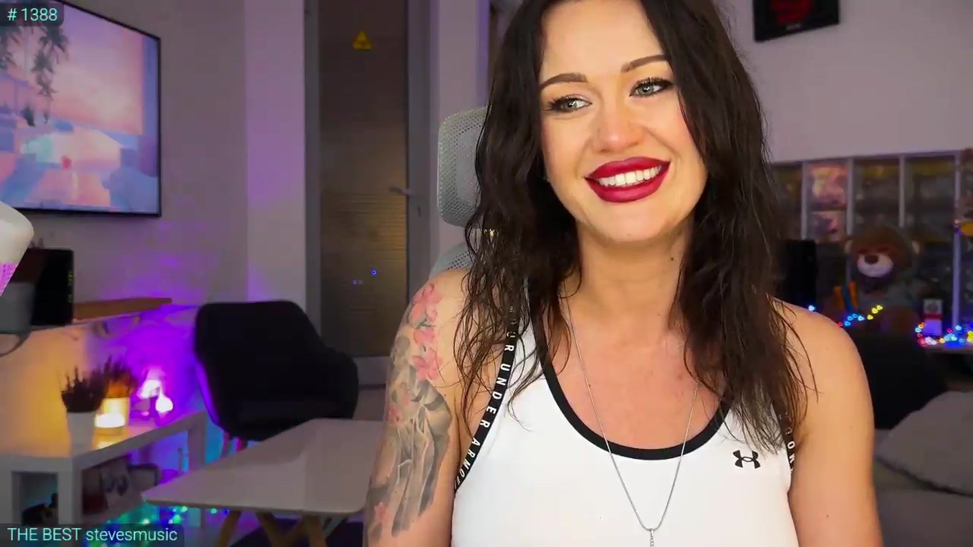 Gallery image thumbnail from AlexiAngel's myfreecams stream on, 08/01/2026, 19:25 image 4 of 20
