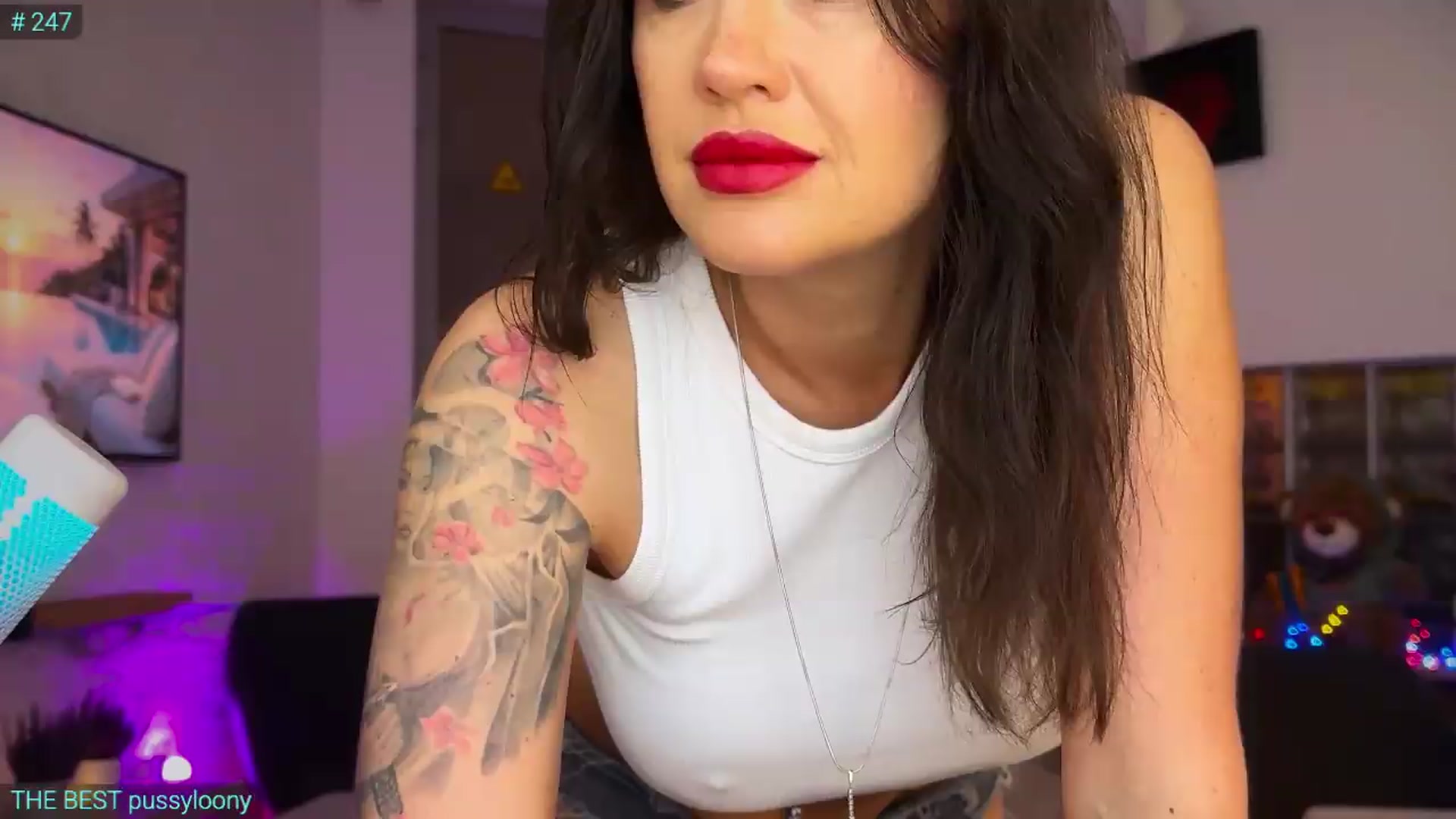 Gallery image thumbnail from AlexiAngel's myfreecams stream on, 08/05/2026, 07:48 image 10 of 20