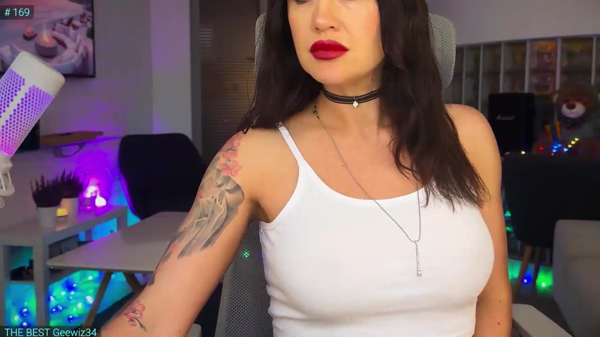 Gallery image thumbnail from AlexiAngel's myfreecams stream on, 08/06/2026, 06:15 image 19 of 20