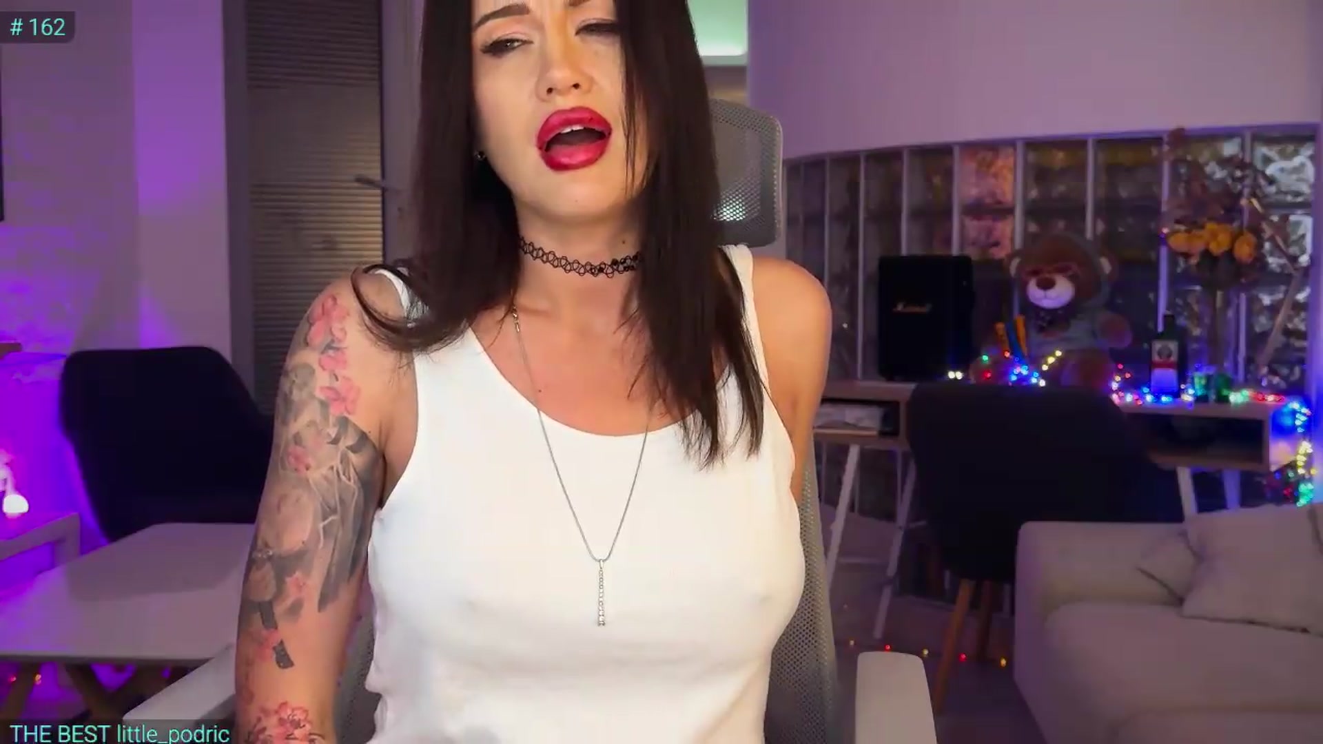 Gallery image thumbnail from AlexiAngel's myfreecams stream on, 08/06/2026, 19:42 image 10 of 20