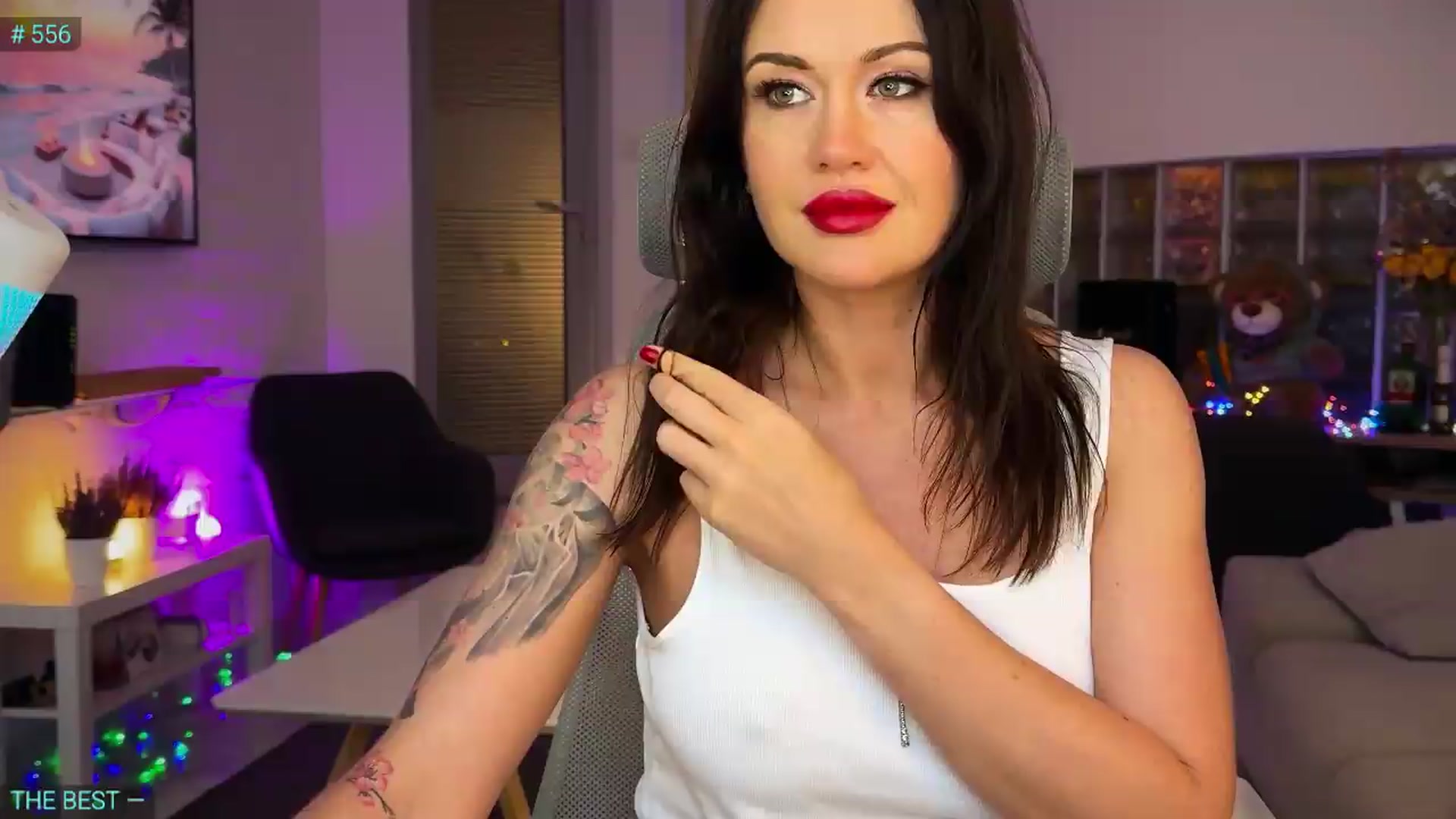 Gallery image thumbnail from AlexiAngel's myfreecams stream on, 08/20/2026, 16:21 image 12 of 20