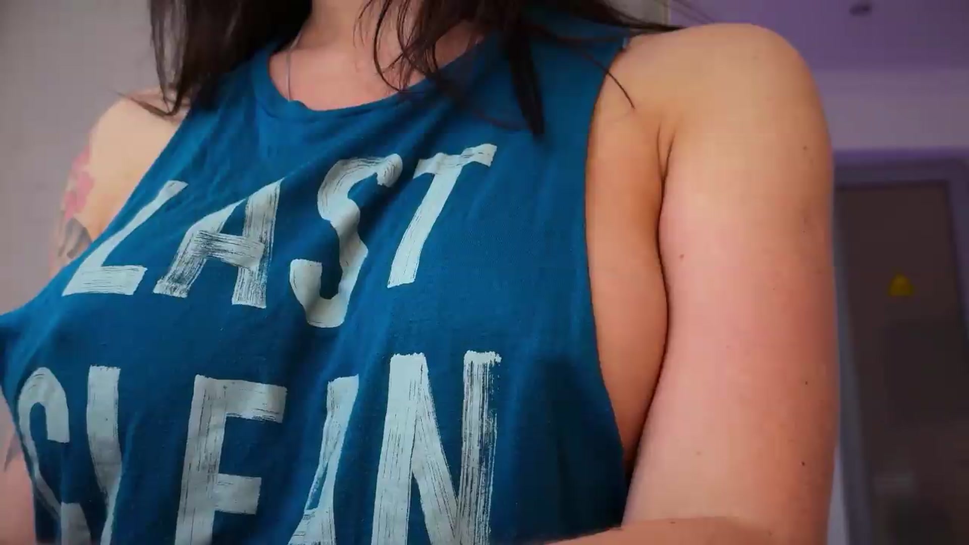 Gallery image thumbnail from AlexiAngel's myfreecams stream on, 08/24/2026, 06:43 image 14 of 20