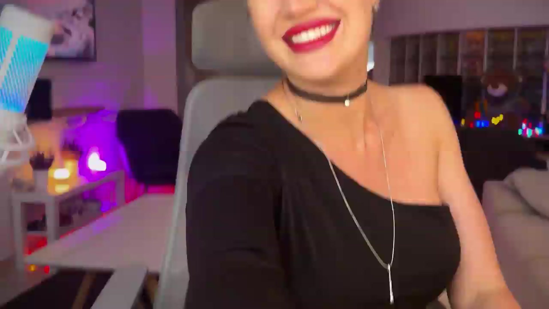 Gallery image thumbnail from AlexiAngel's myfreecams stream on, 08/27/2026, 16:33 image 1 of 20