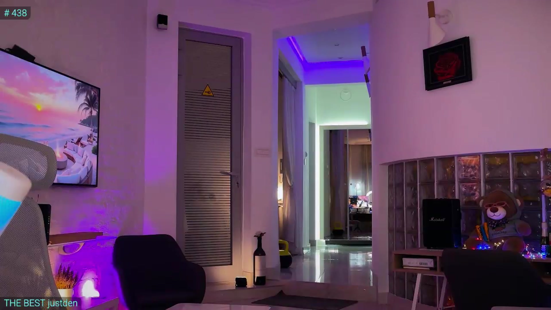 Gallery image thumbnail from AlexiAngel's myfreecams stream on, 08/29/2026, 17:26 image 16 of 20